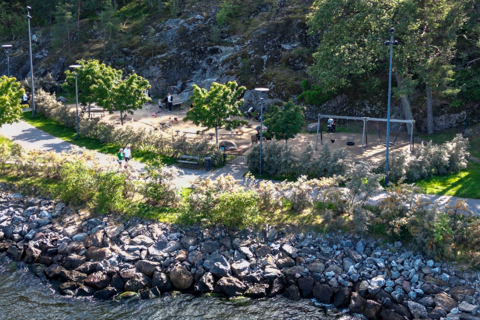 Bostadsbild från Finnbergsvägen 64, Till salu i Finnberget, Nacka