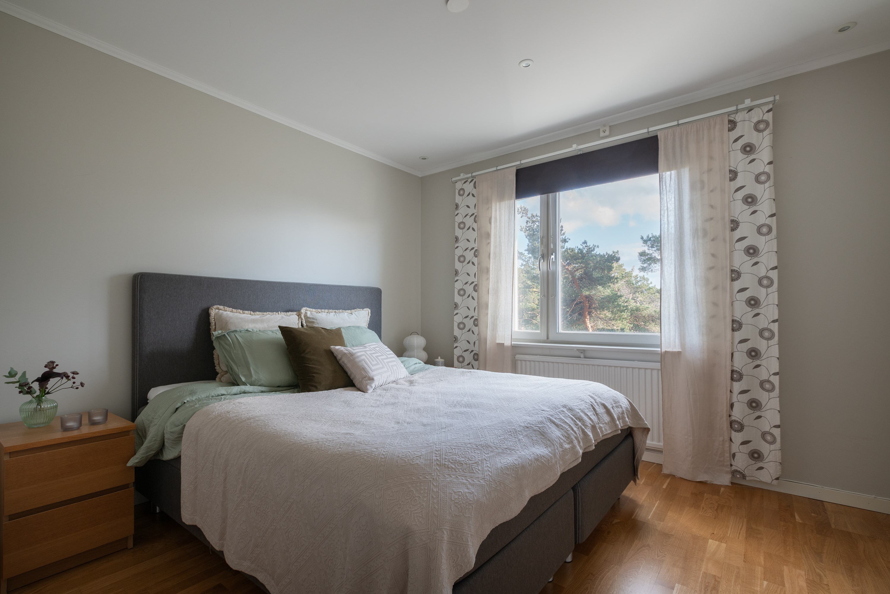 Bostadsbild från Tullingebergsvägen 18, Såld i G:a Tullingeberg, Botkyrka