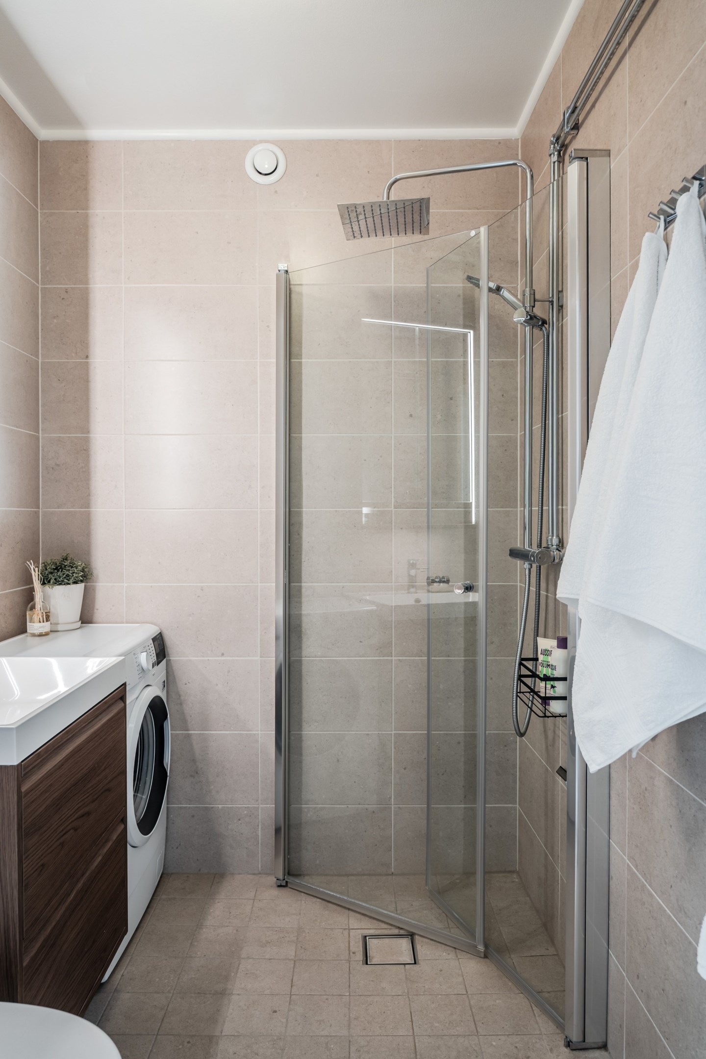 Bostadsbild från Luthagsesplanaden 11, Såld i Främre Luthagen, Uppsala