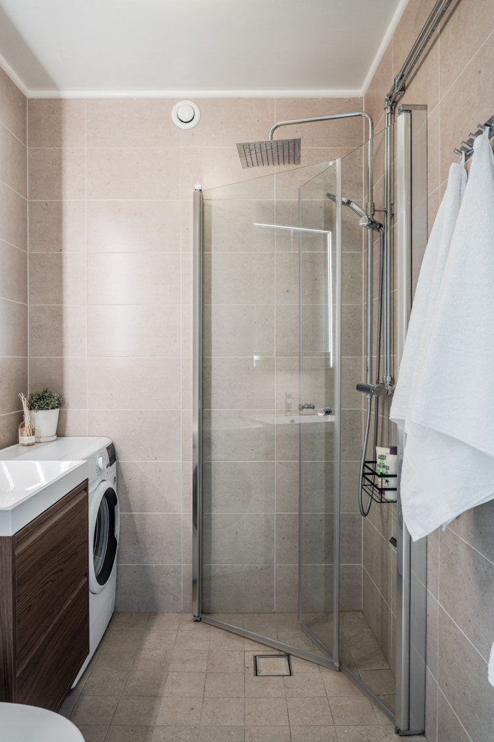 Bostadsbild från Luthagsesplanaden 11, Såld i Främre Luthagen, Uppsala