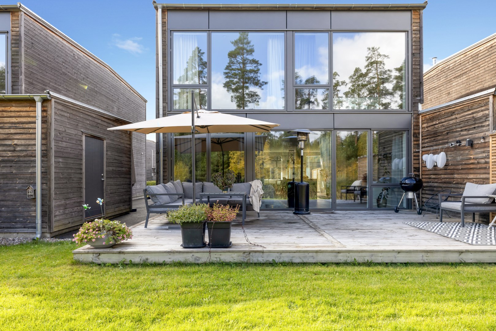 Bostadsbild från Böljemolnsvägen 53, Till salu i Fullerö, Uppsala