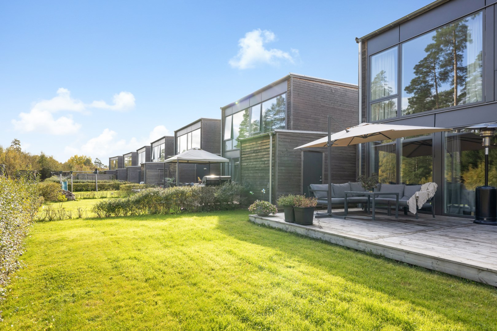 Bostadsbild från Böljemolnsvägen 53, Till salu i Fullerö, Uppsala