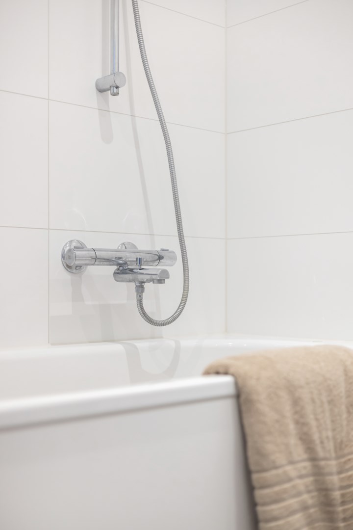 Bostadsbild från Böljemolnsvägen 53, Till salu i Fullerö, Uppsala