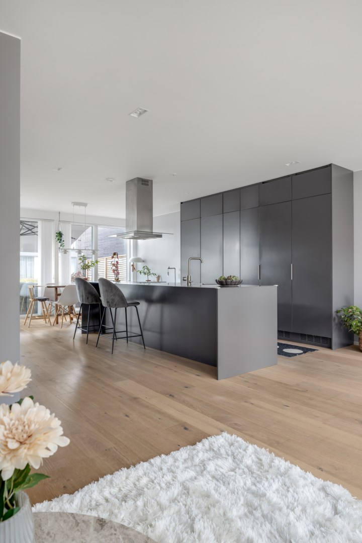 Bostadsbild från Böljemolnsvägen 53, Till salu i Fullerö, Uppsala