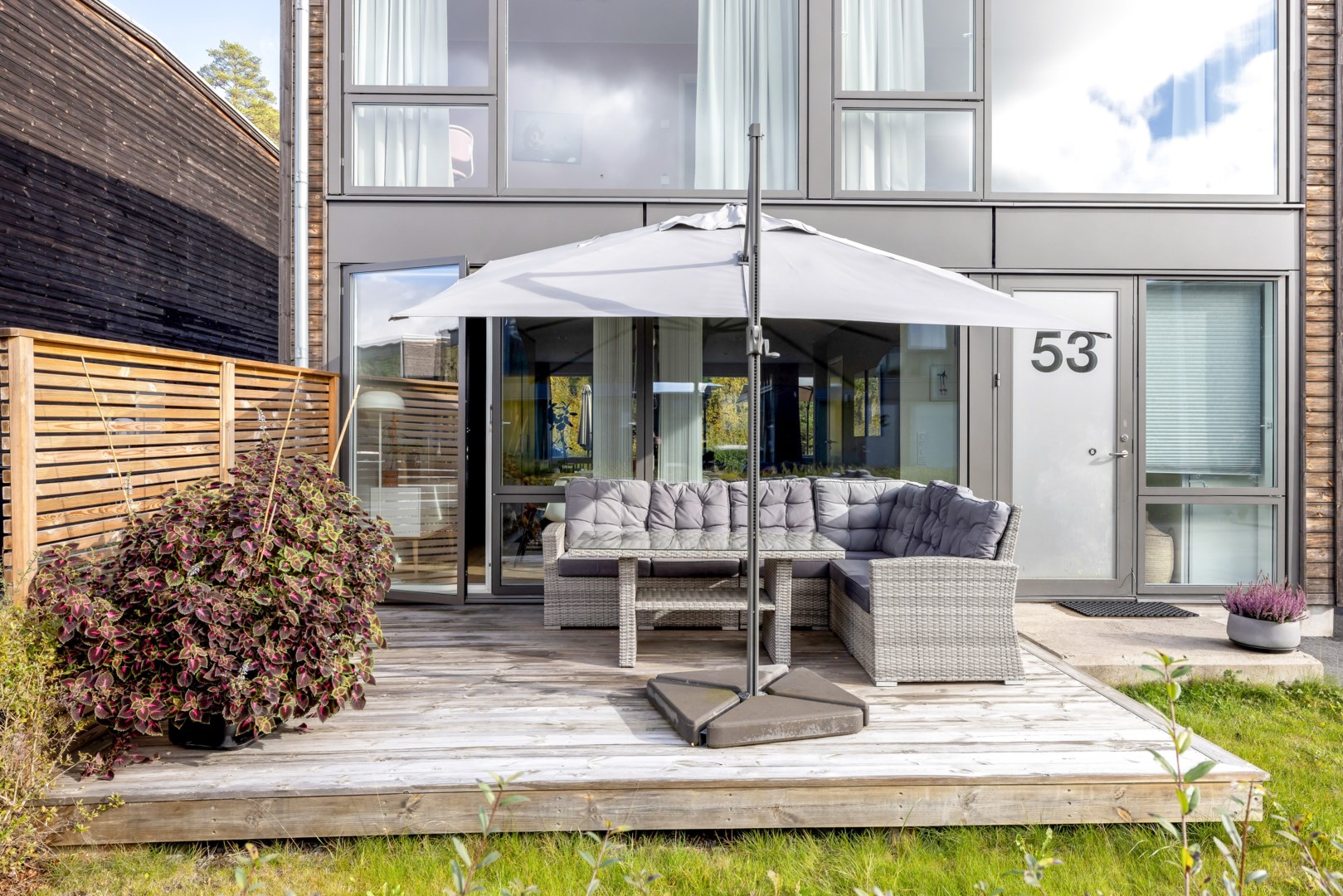 Bostadsbild från Böljemolnsvägen 53, Till salu i Fullerö, Uppsala