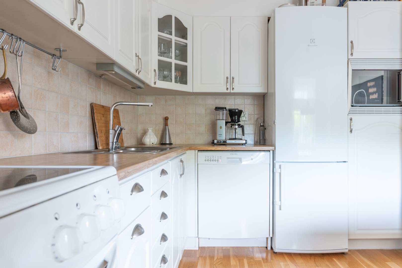 Bostadsbild från Fogdegatan 1A, Till salu i Karlsdal, Västerås