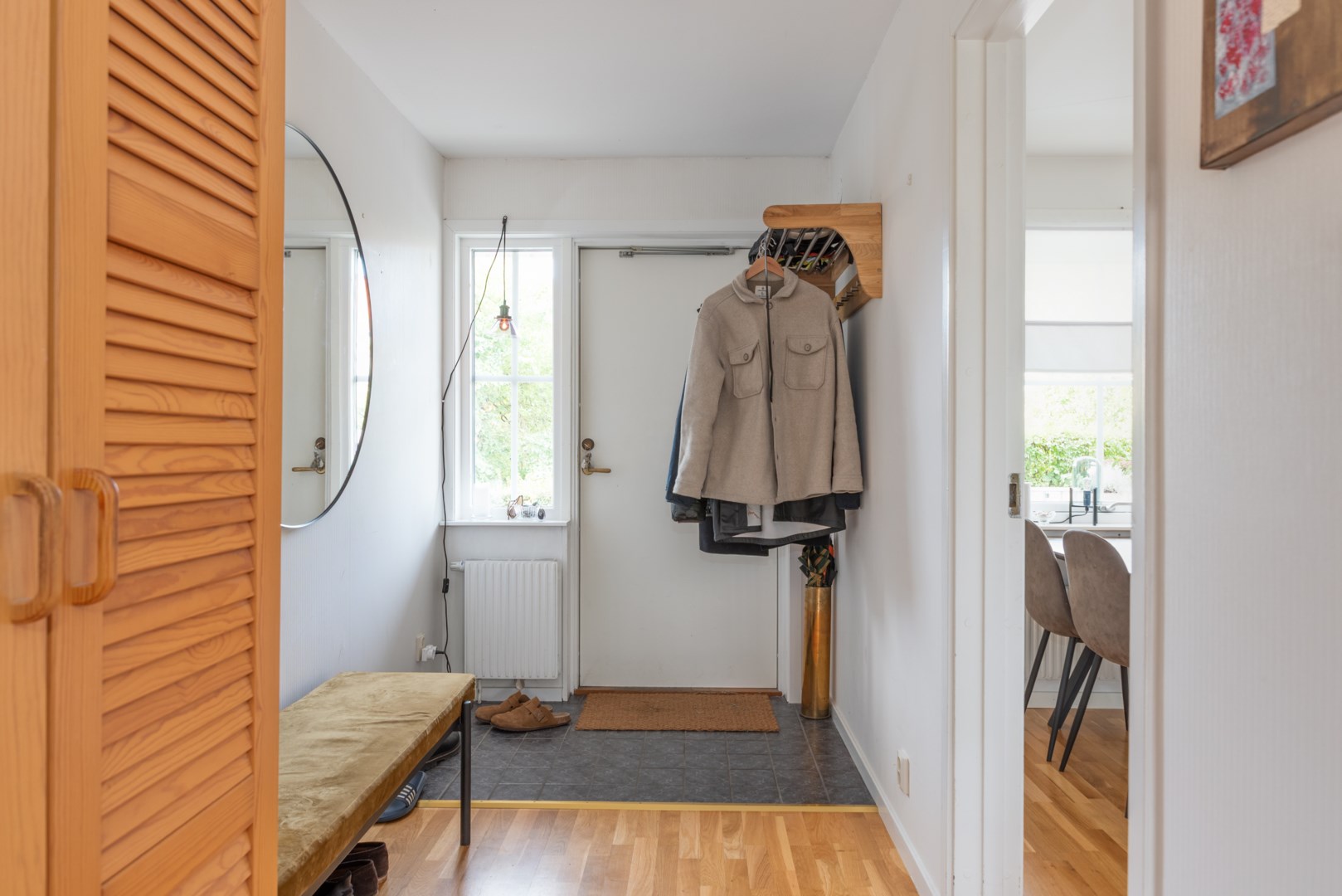 Bostadsbild från Fogdegatan 1A, Till salu i Karlsdal, Västerås