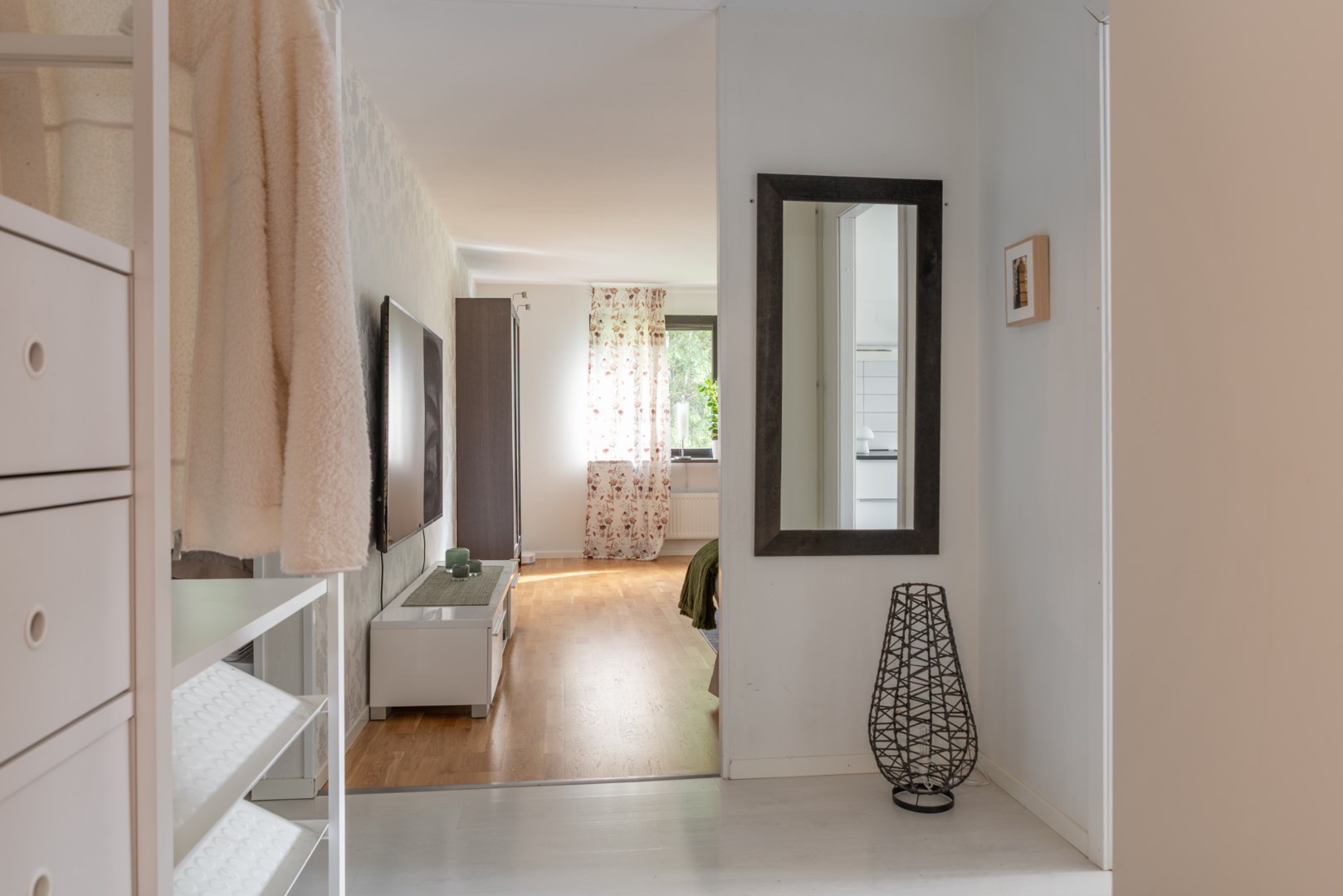 Bostadsbild från Släggkastargatan 11, Såld i Rönnby, Västerås