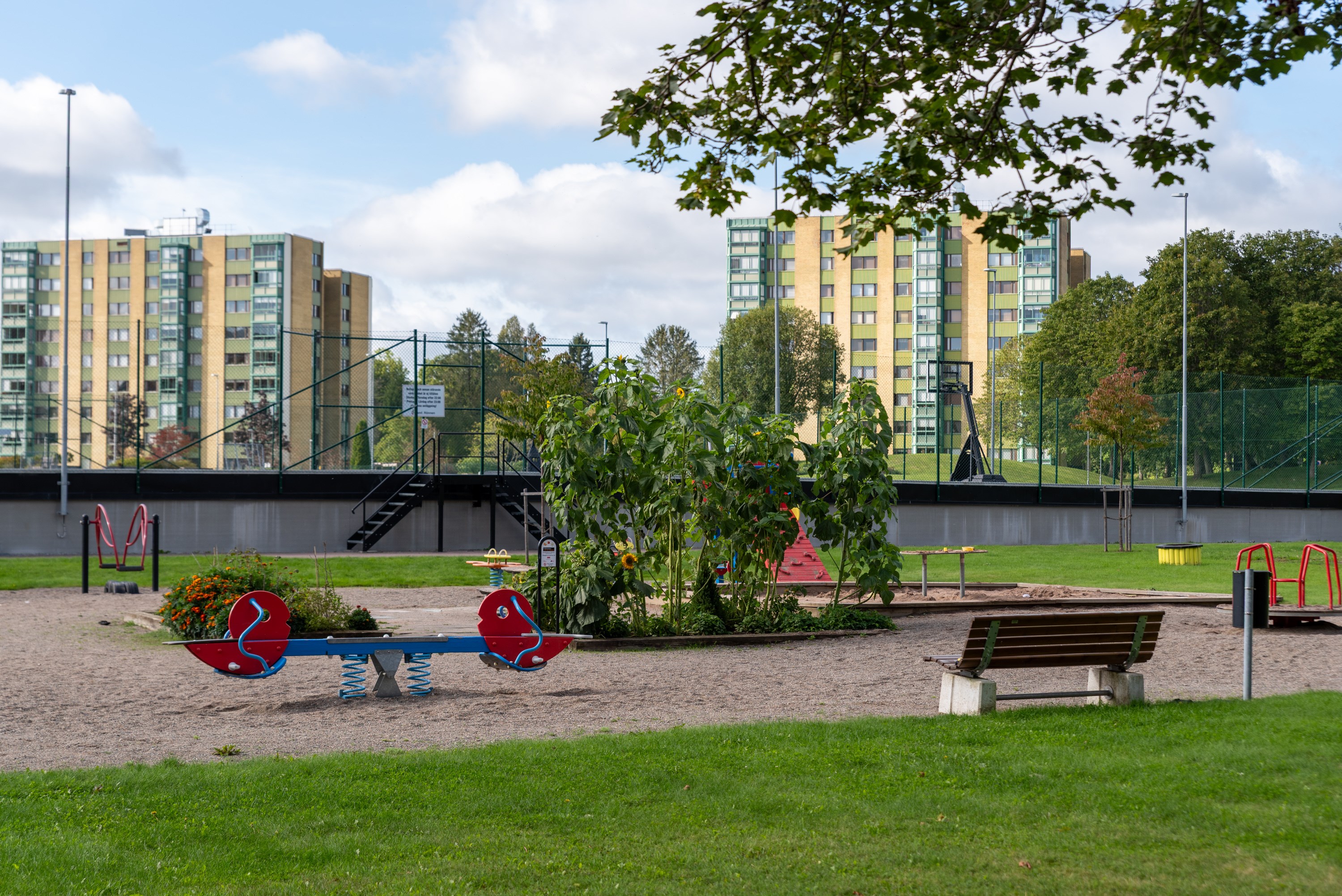 Bostadsbild från Släggkastargatan 11, Såld i Rönnby, Västerås