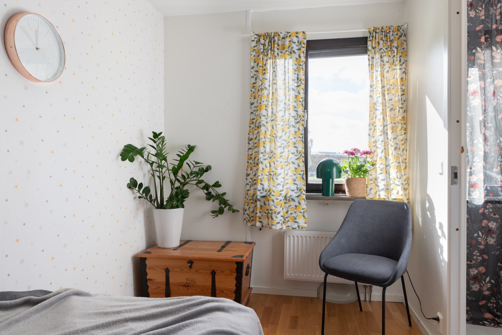 Bostadsbild från Släggkastargatan 11, Såld i Rönnby, Västerås