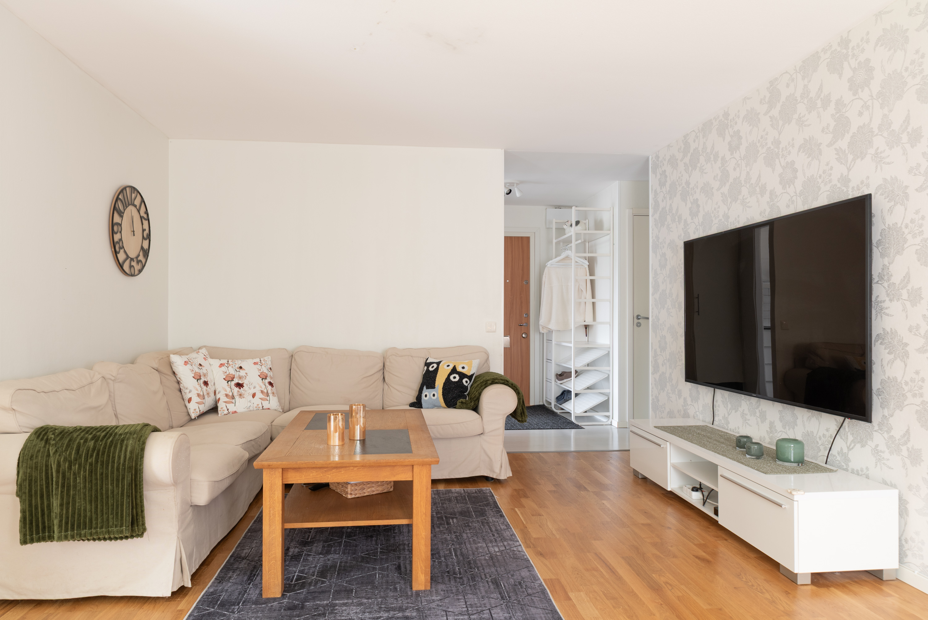 Bostadsbild från Släggkastargatan 11, Såld i Rönnby, Västerås