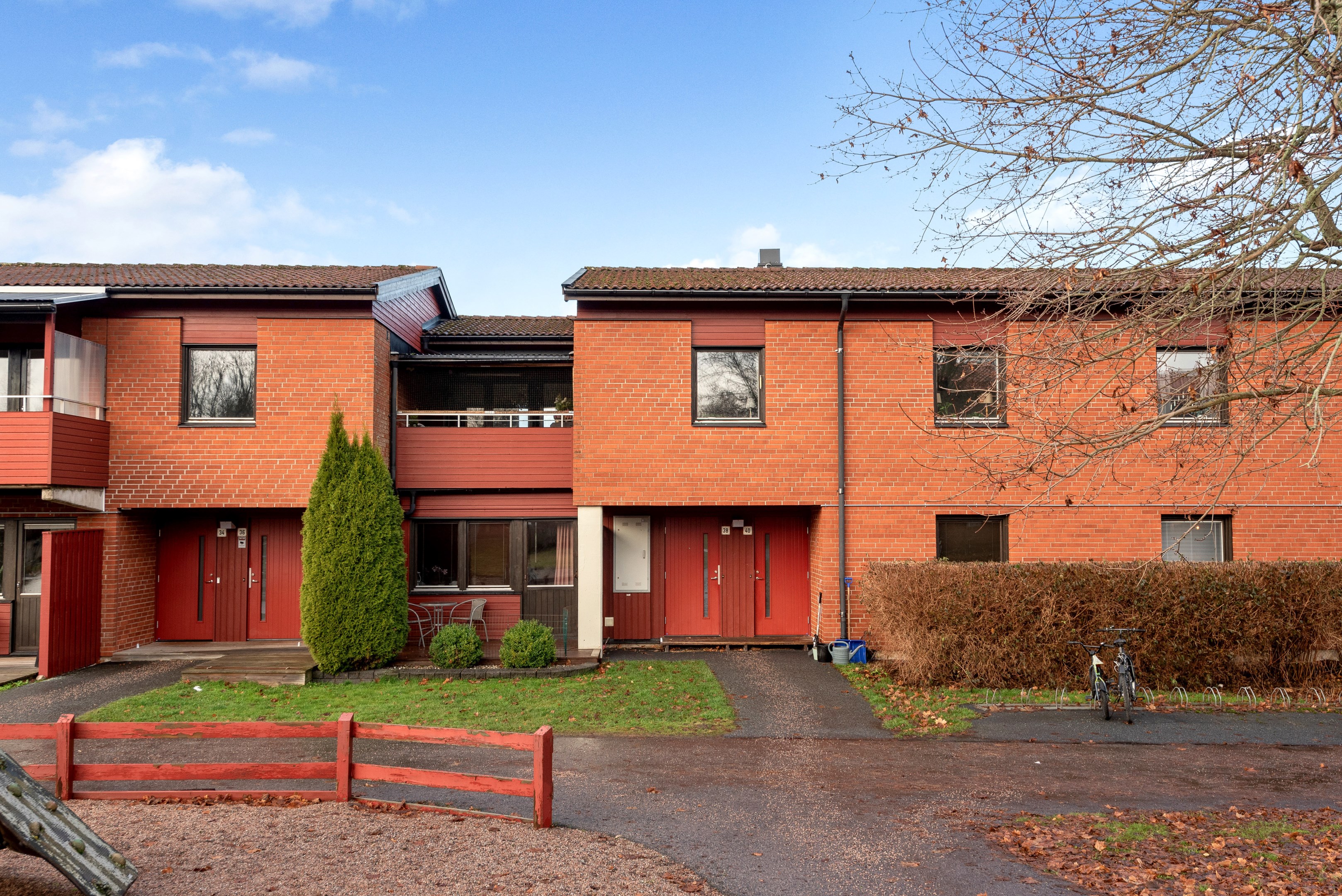 Bostadsbild från Vangsbyvägen 38, Kommande i Vänge, Uppsala