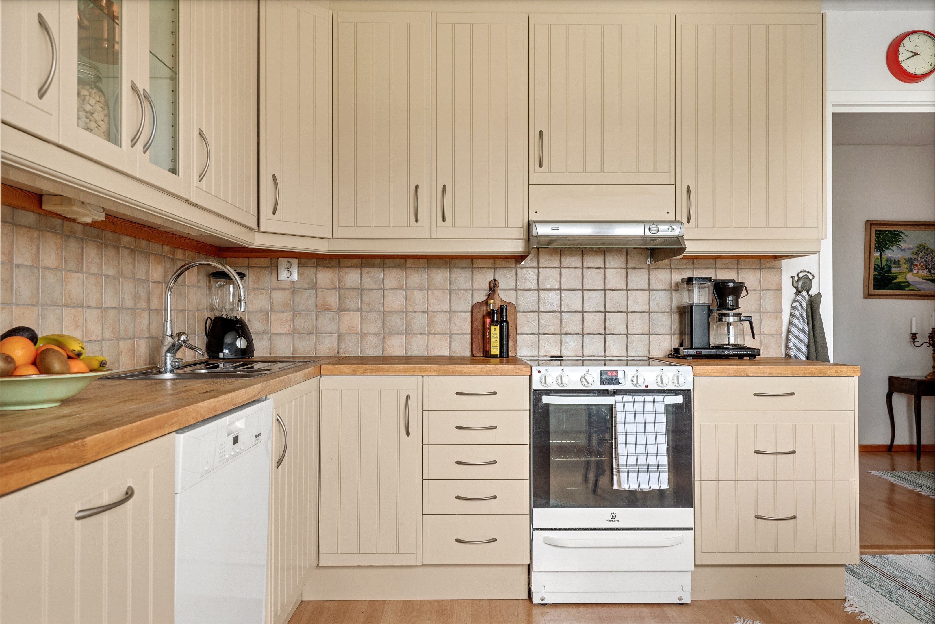 Bostadsbild från Vangsbyvägen 38, Kommande i Vänge, Uppsala