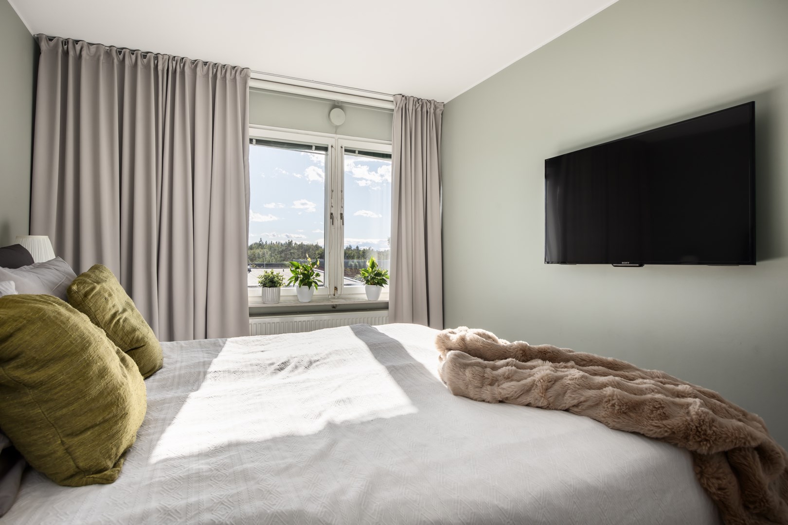 Bostadsbild från Ljuskärrsvägen 37, Kommande i Ljuskärrsberget - Saltsjöbaden, Nacka