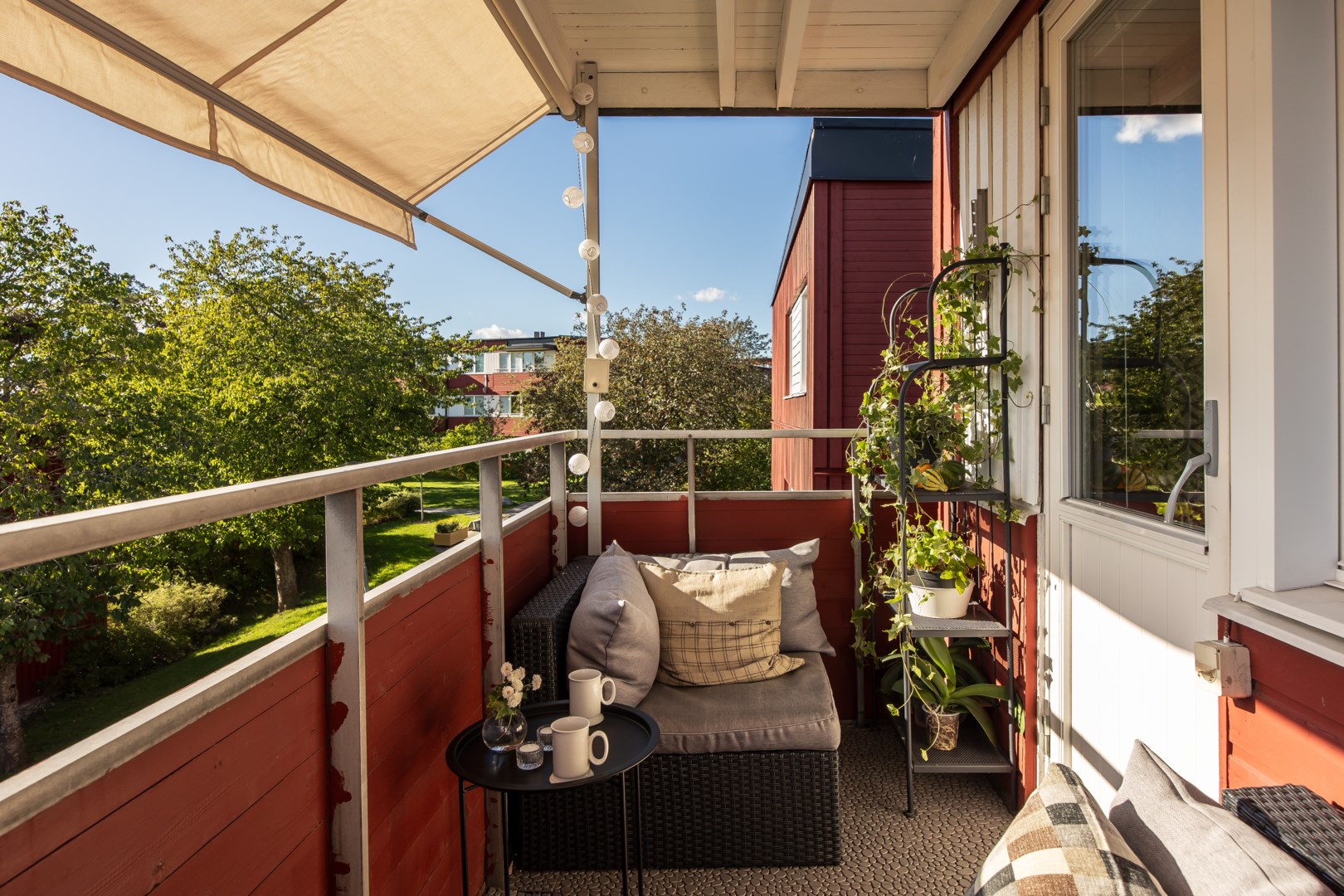 Bostadsbild från Ljuskärrsvägen 37, Kommande i Ljuskärrsberget - Saltsjöbaden, Nacka