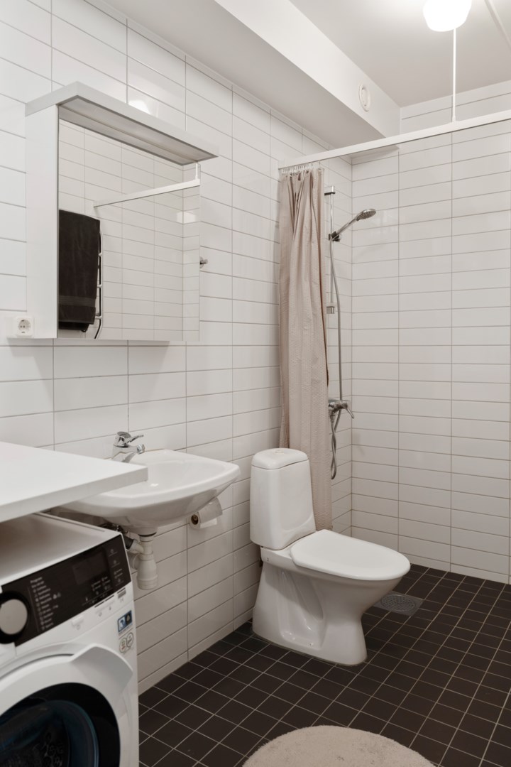 Bostadsbild från Kvarnholmsvägen 39A, Till salu i Finnboda Hamn, Nacka