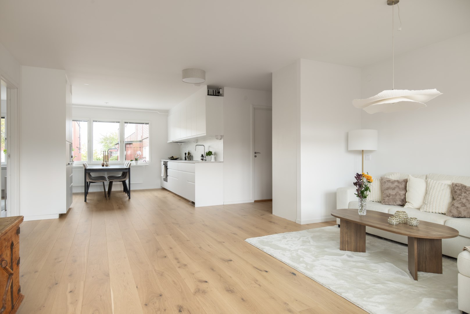 Bostadsbild från Ljuskärrsvägen 38, Till salu i Ljuskärrsberget - Saltsjöbaden, Nacka