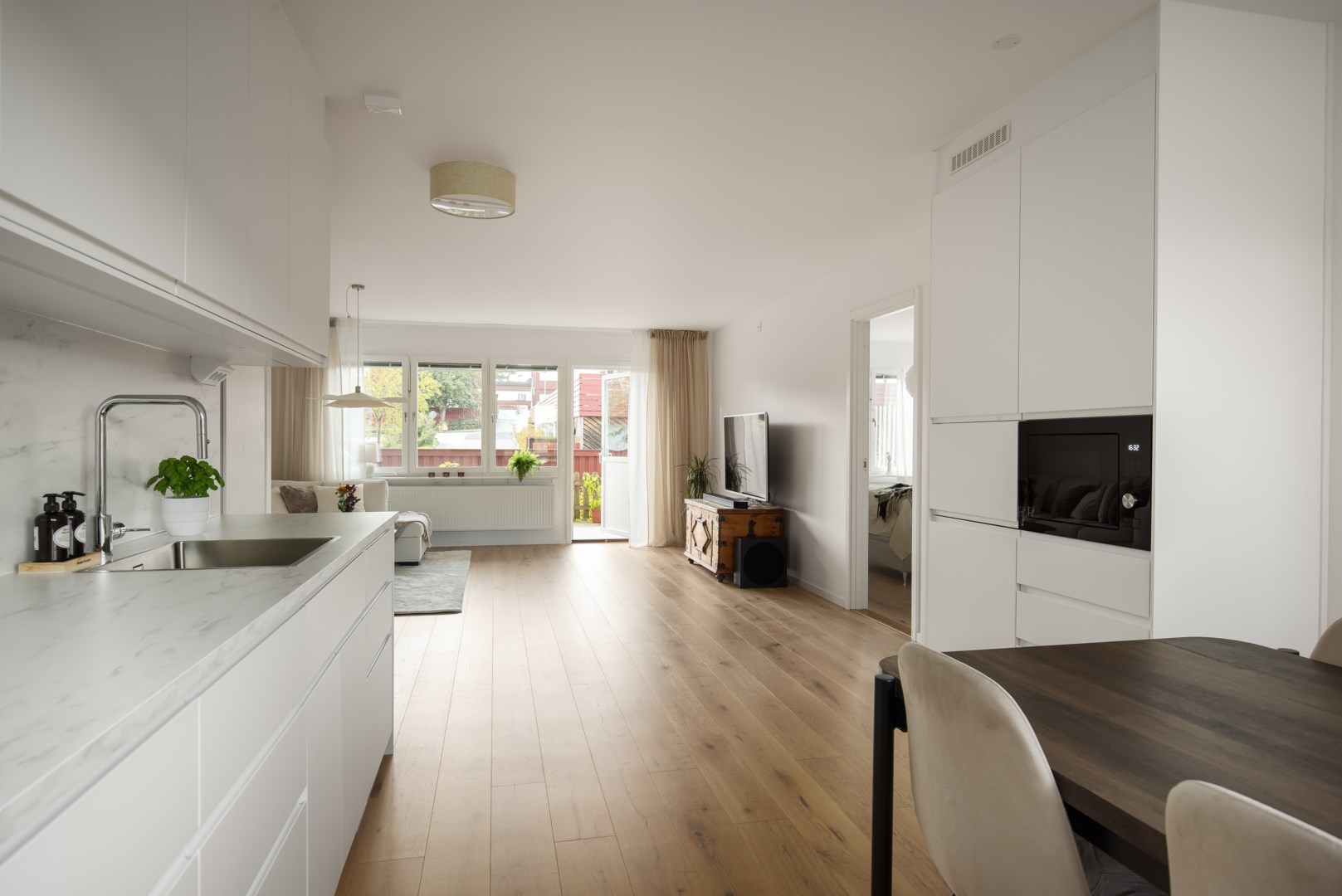 Bostadsbild från Ljuskärrsvägen 38, Till salu i Ljuskärrsberget - Saltsjöbaden, Nacka