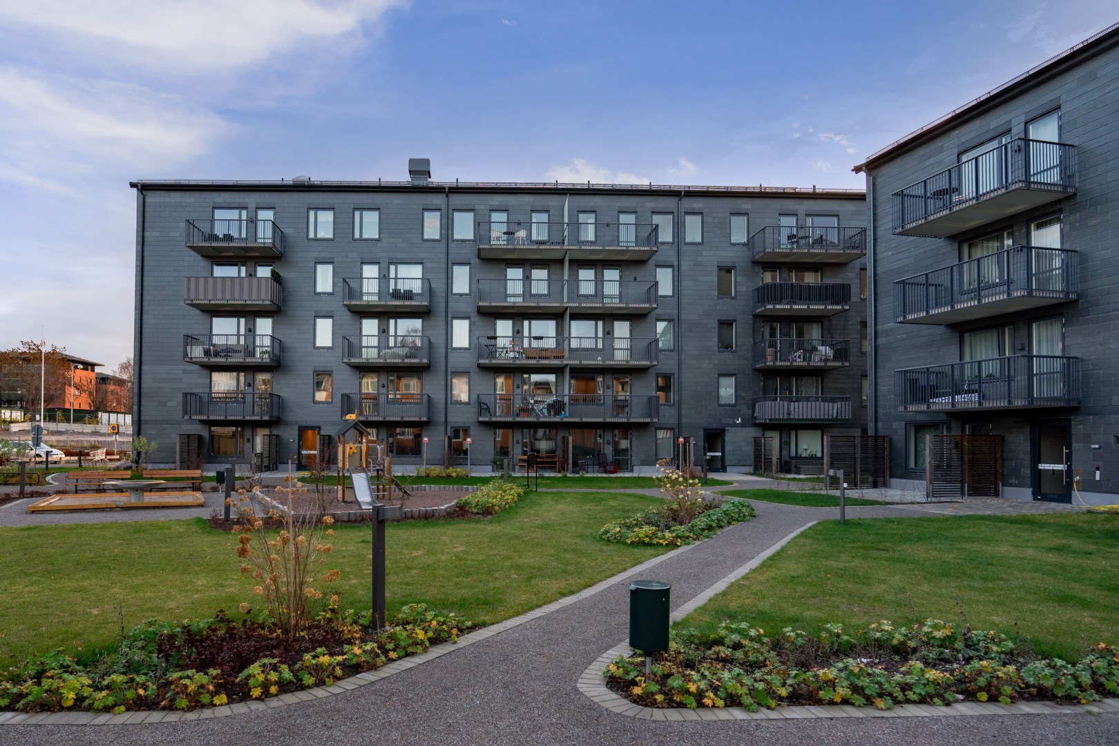 Bostadsbild från Gränby bilgata 26, Kommande i Gränby backe, Uppsala