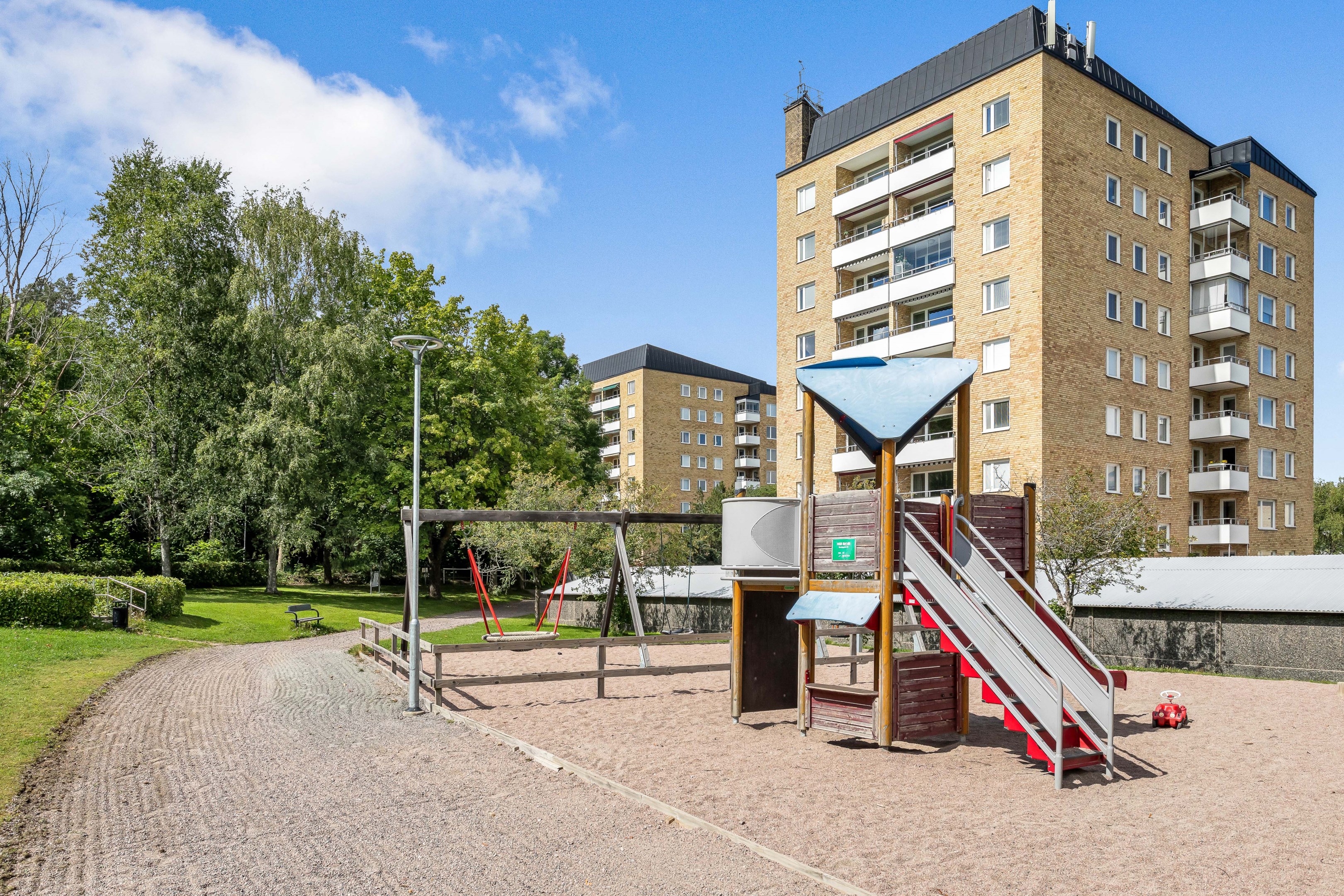 Bostadsbild från Tiundagatan 45, Såld i Luthagen, Uppsala