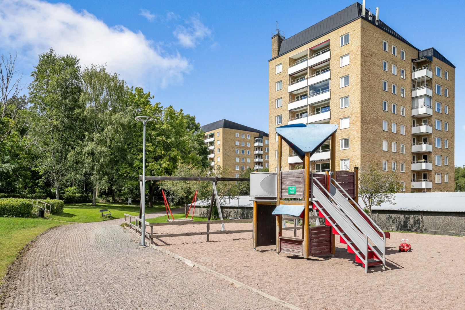 Bostadsbild från Tiundagatan 45, Såld i Luthagen, Uppsala