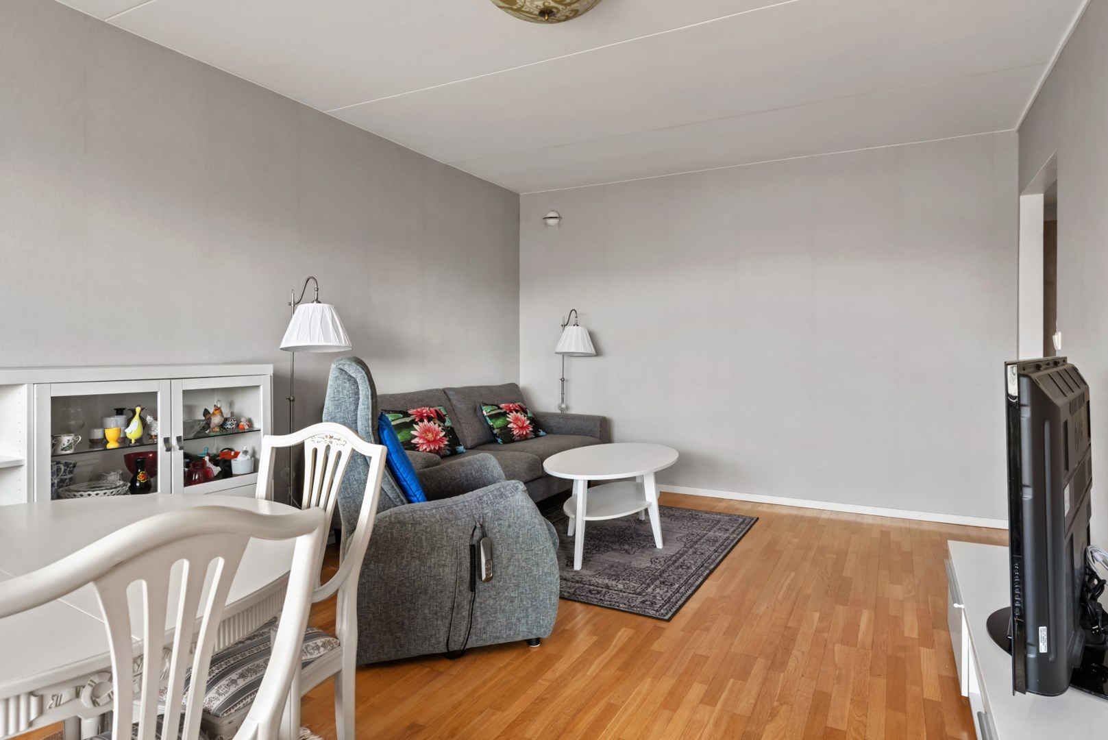 Bostadsbild från Grindvägen 4E, Till salu i Grind, Norrtälje