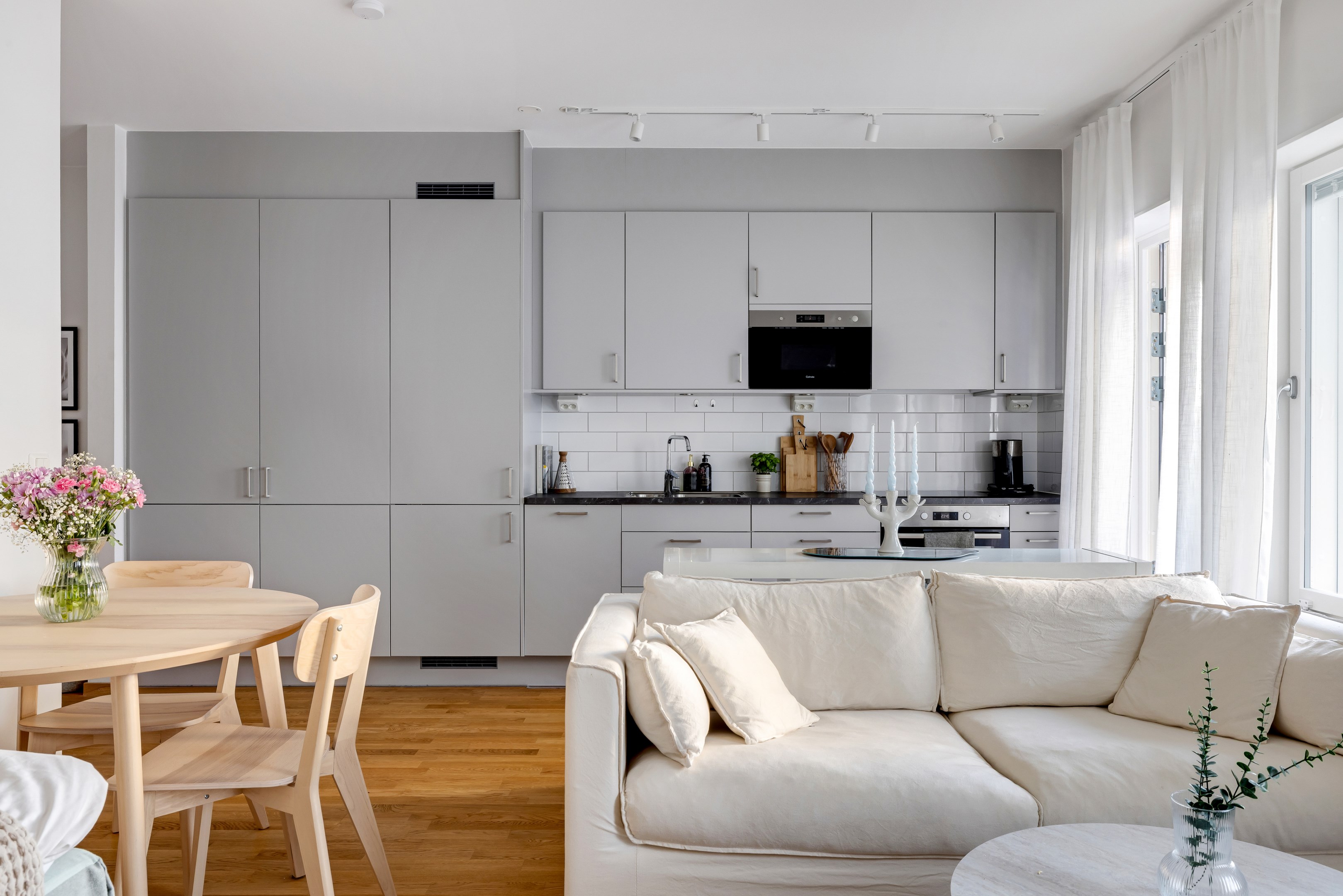 Bostadsbild från Fyrislundsgatan 21A, Såld i Salabacke, Uppsala