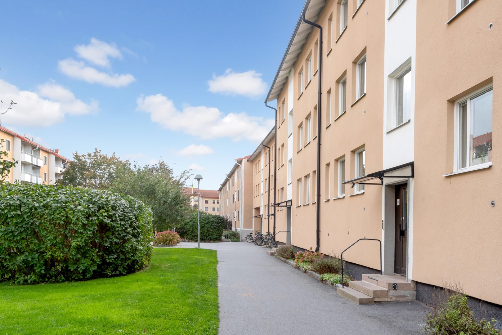 Bostadsbild från Gröna gatan 27B, Till salu i Salabacke, Uppsala