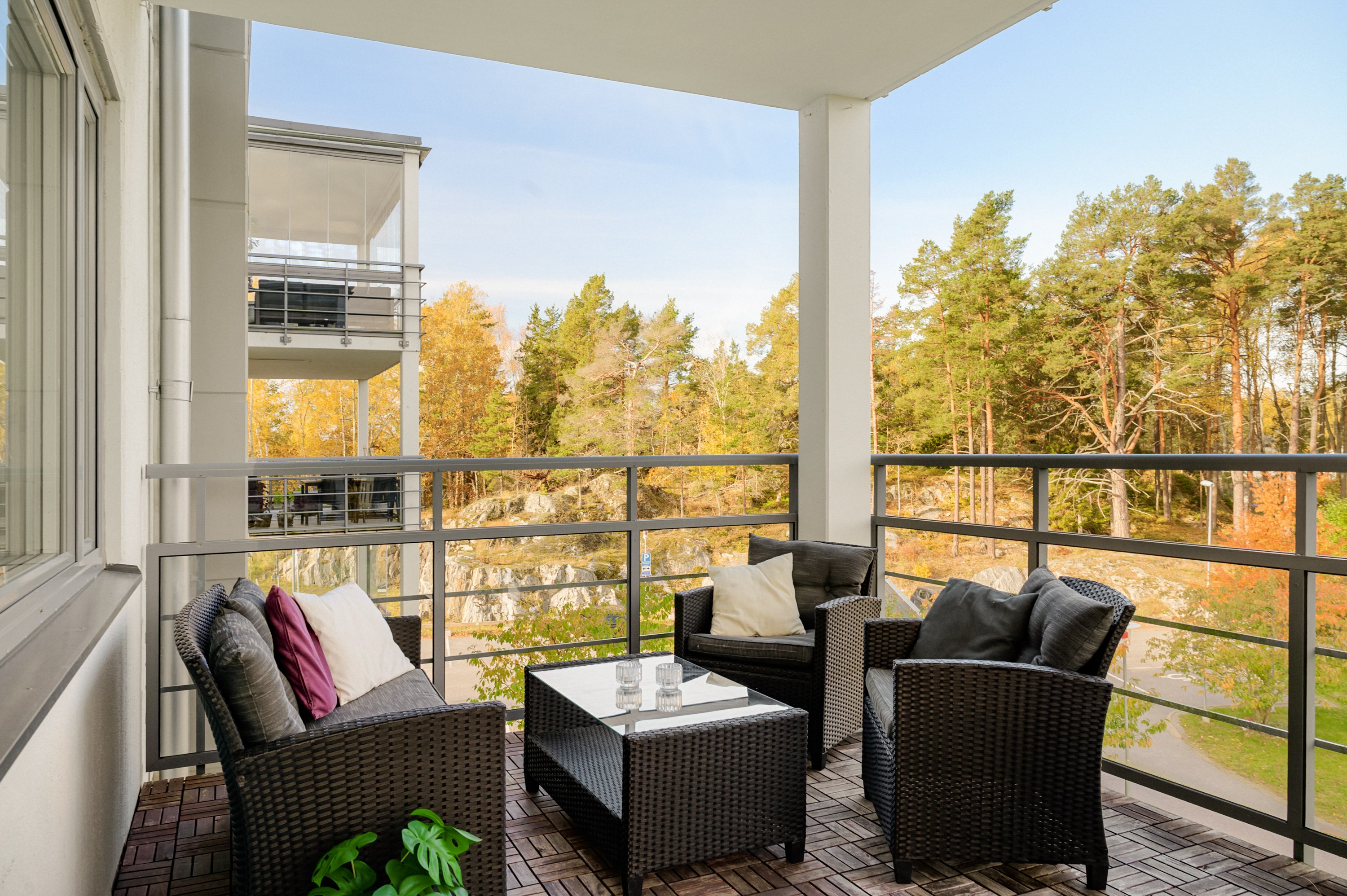 Möjlighet till inglasning av hela balkongen.