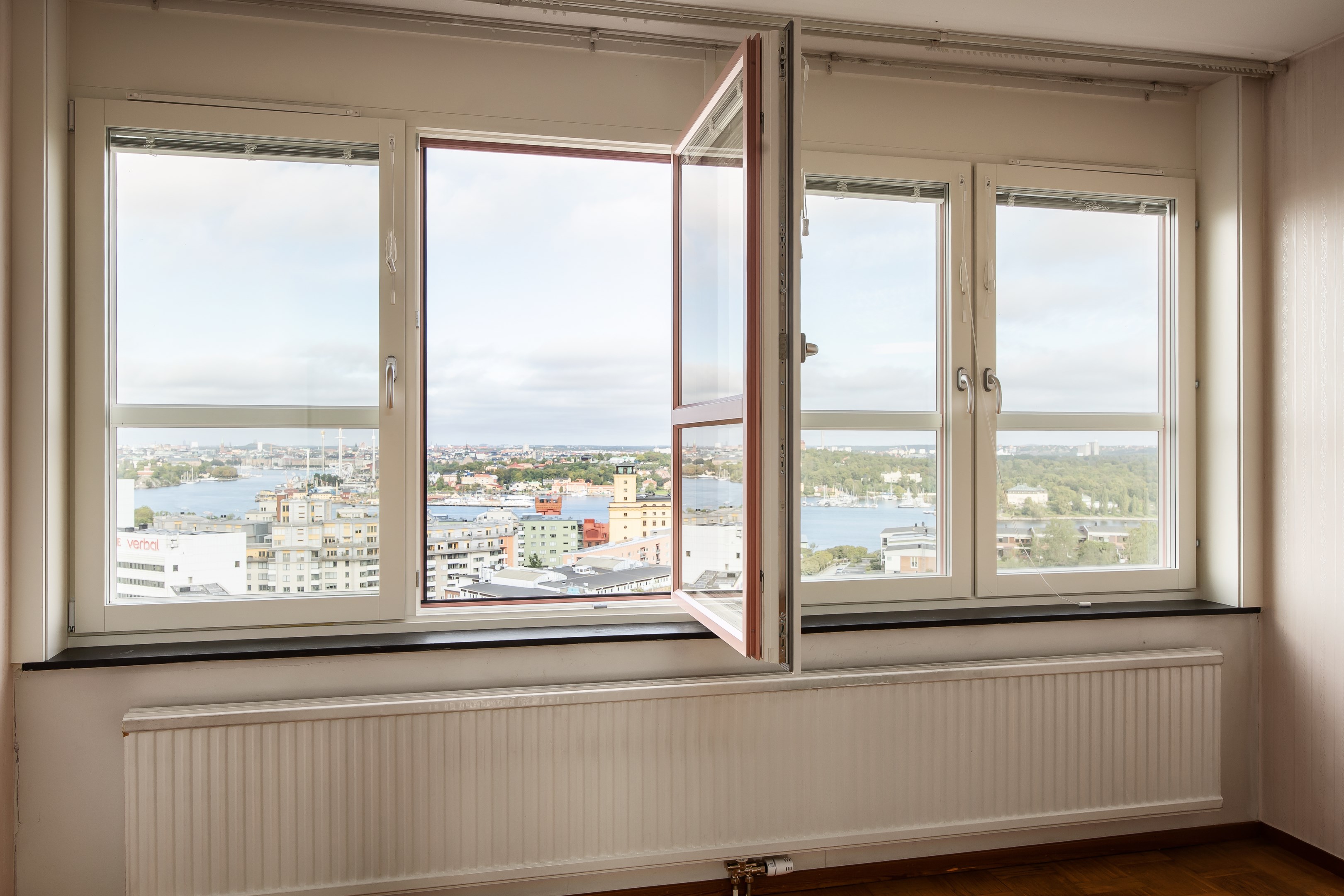 Bostadsbild från Henriksdalsringen 37, Såld i Henriksdalsberget, Nacka