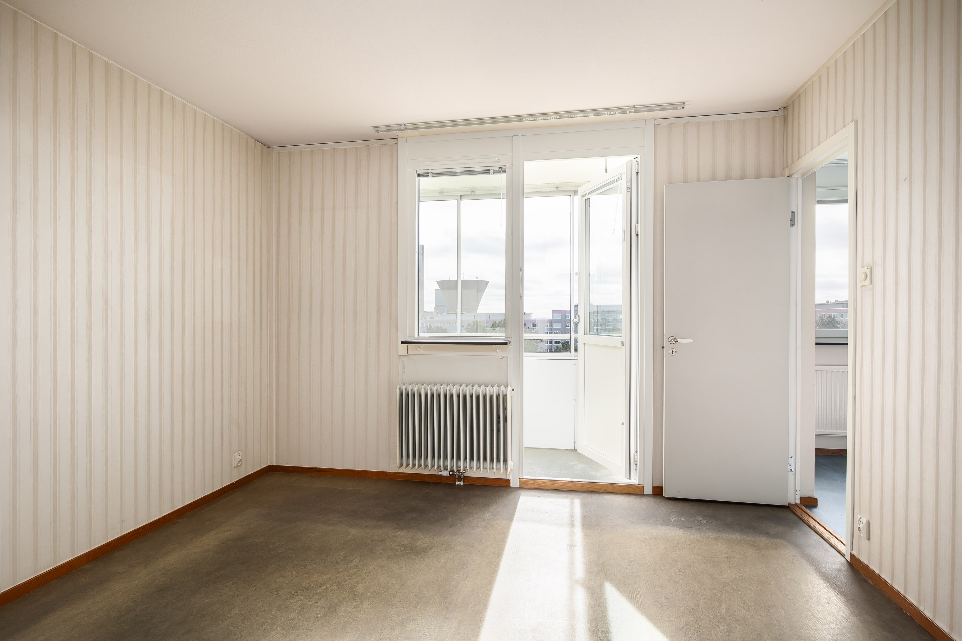 Bostadsbild från Henriksdalsringen 37, Såld i Henriksdalsberget, Nacka