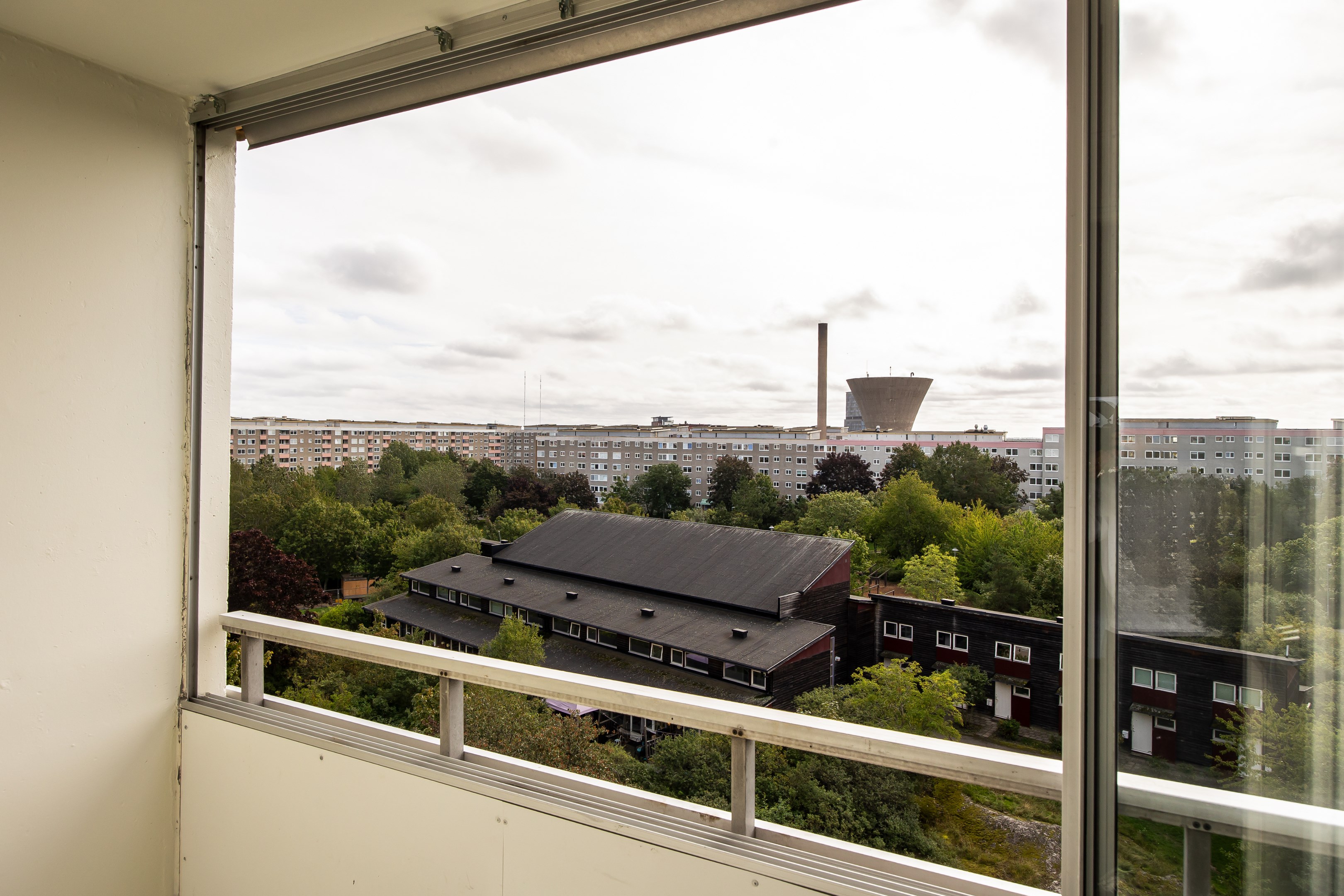 Bostadsbild från Henriksdalsringen 37, Såld i Henriksdalsberget, Nacka