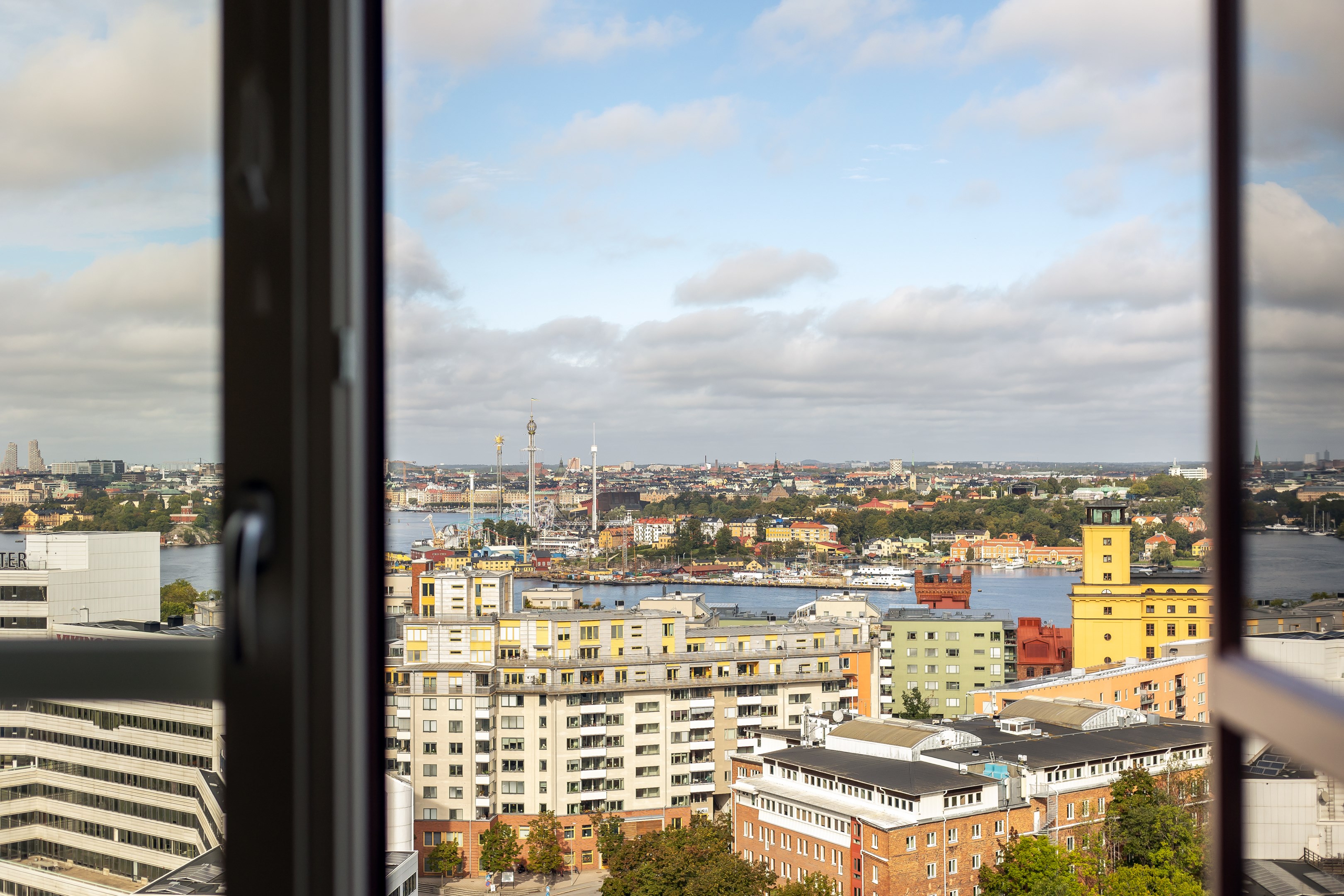 Bostadsbild från Henriksdalsringen 37, Såld i Henriksdalsberget, Nacka