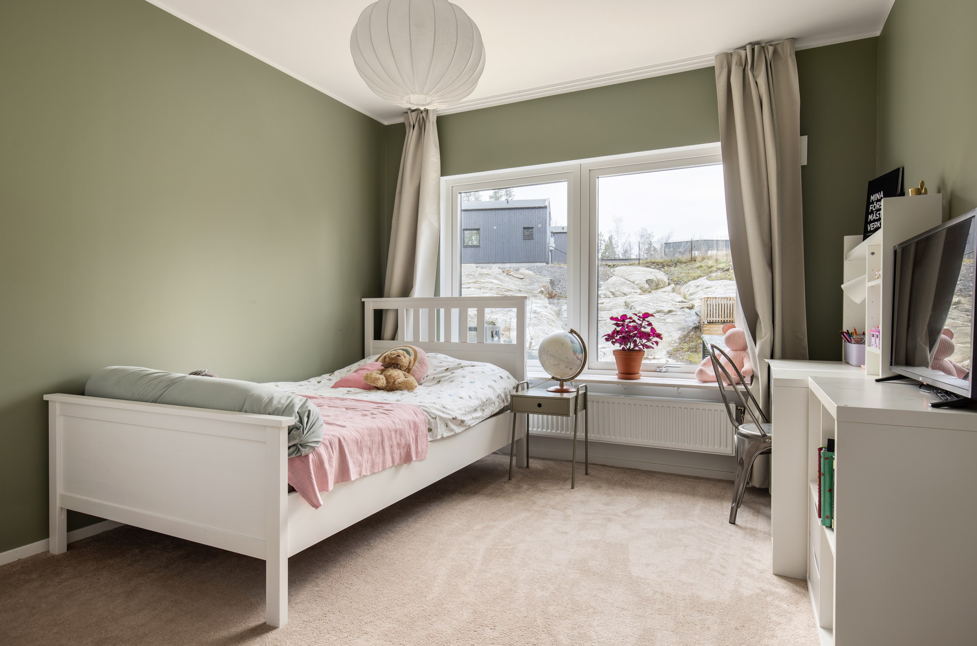 Bostadsbild från Bågvägen 6 B, Till salu i Kummelnäs, Nacka