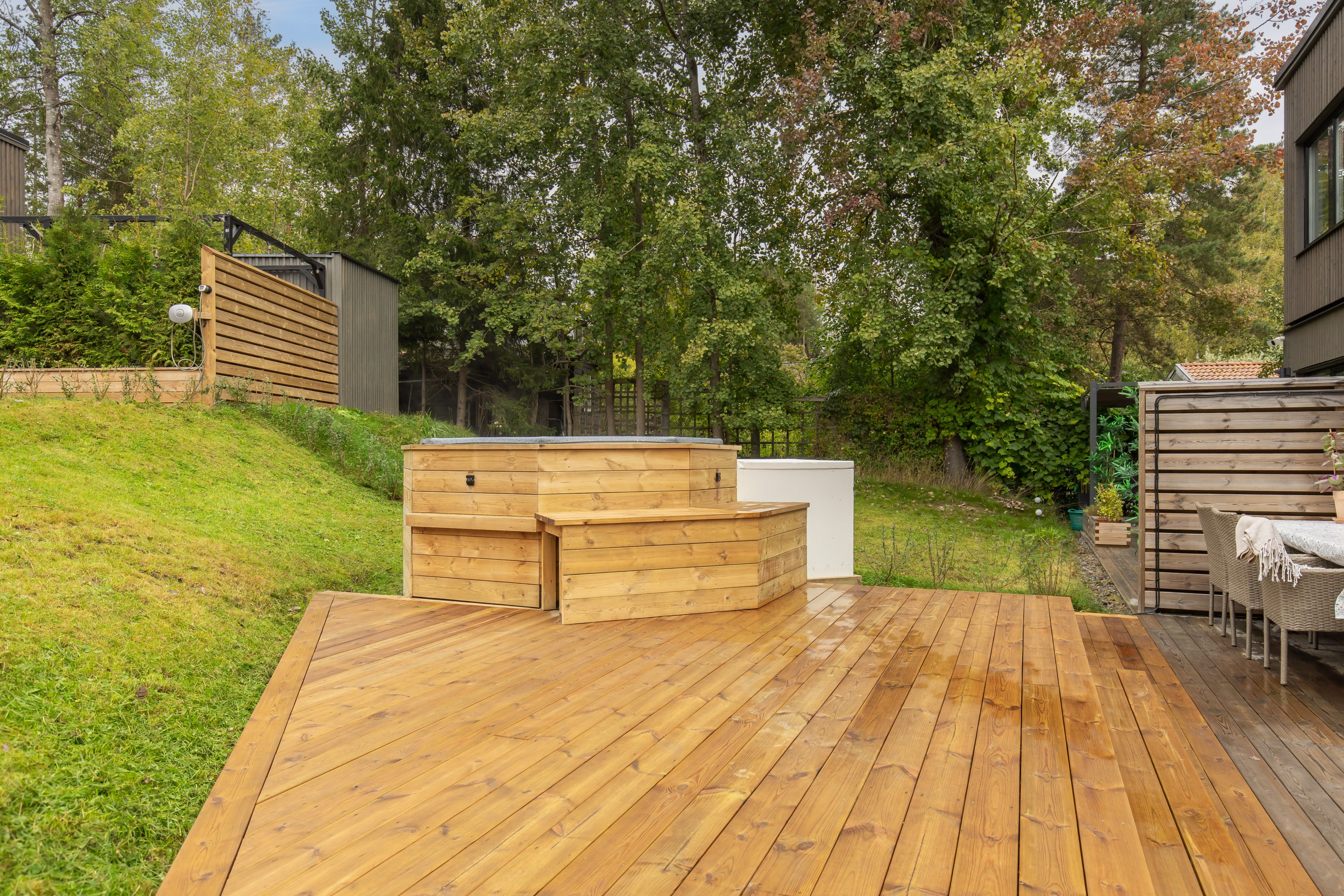 Bostadsbild från Bågvägen 6 B, Till salu i Kummelnäs, Nacka