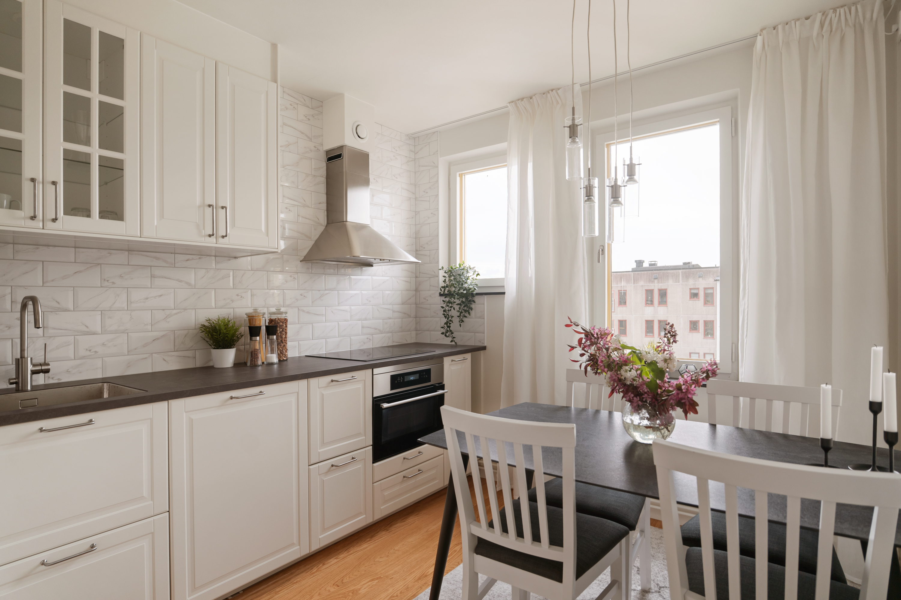 Bostadsbild från Ornövägen 12, Till salu i Västra Orminge, Nacka