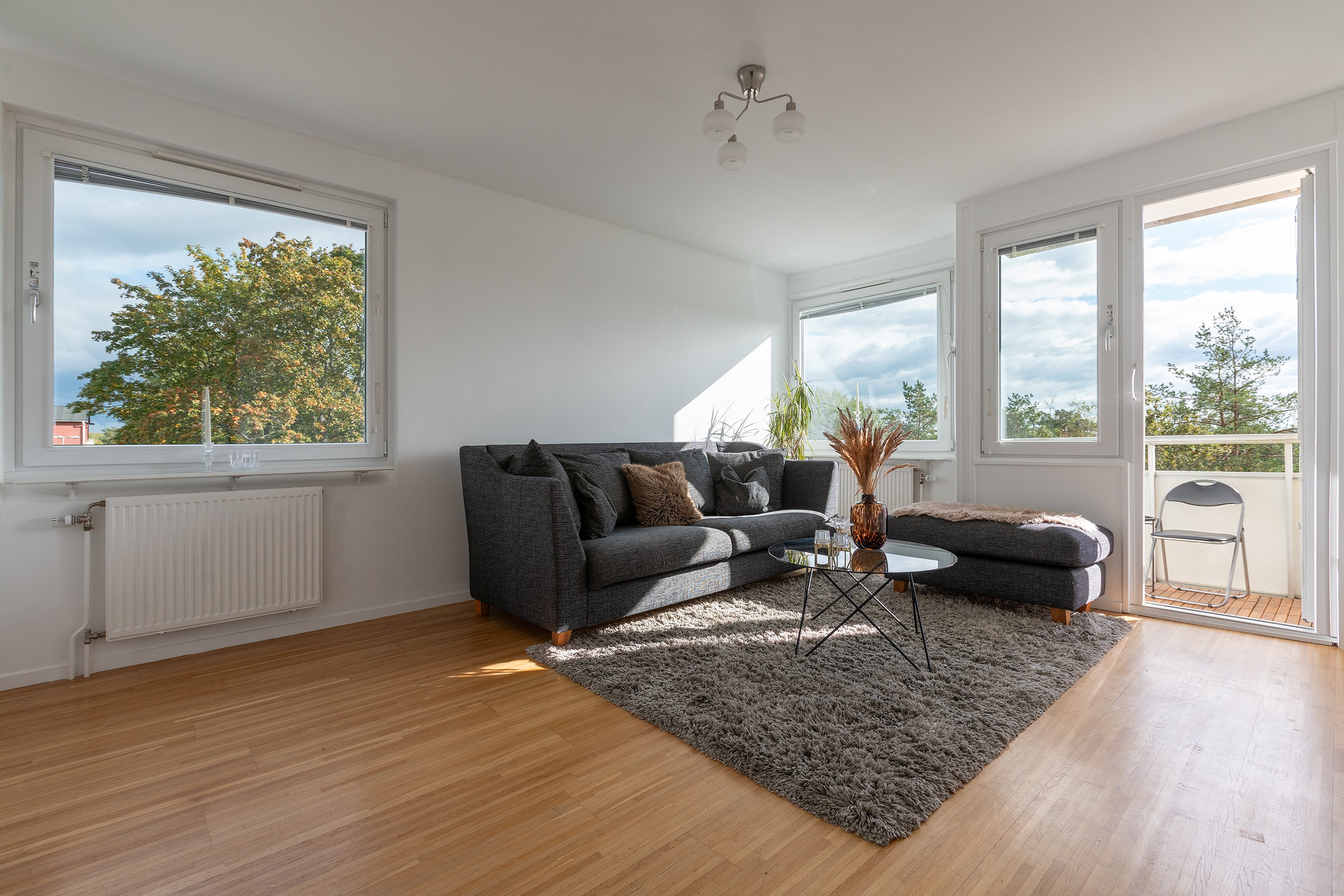 Bostadsbild från Tullingebergsvägen 12C, Såld i G:a Tullingeberg, Botkyrka