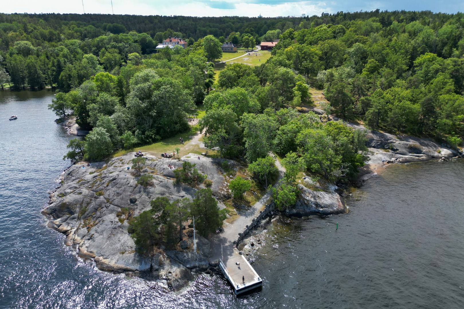 Bostadsbild från Nya gatan 1, Till salu i Nacka Forum, Nacka