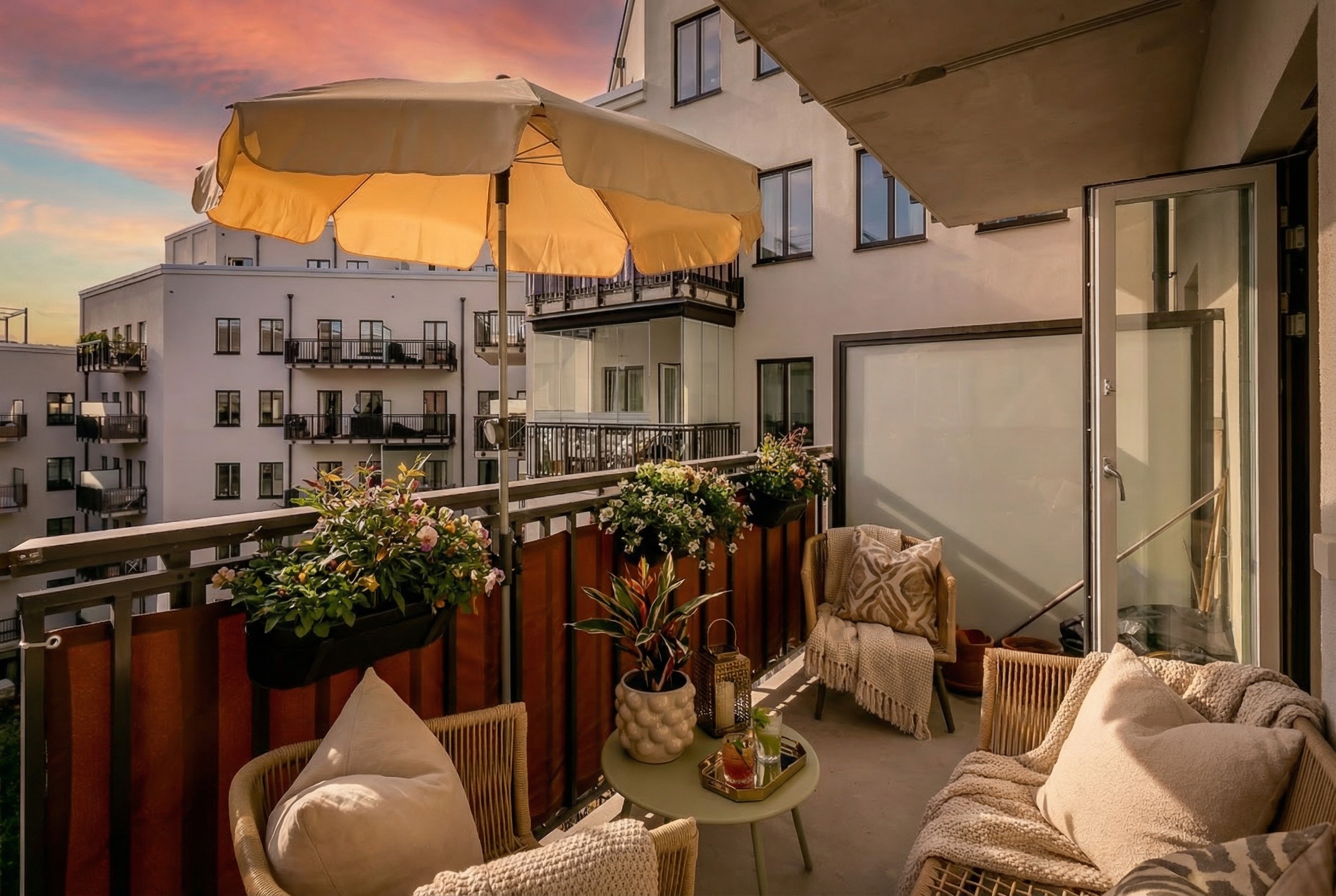 Bostadsbild från Nya gatan 1, Till salu i Nacka Forum, Nacka