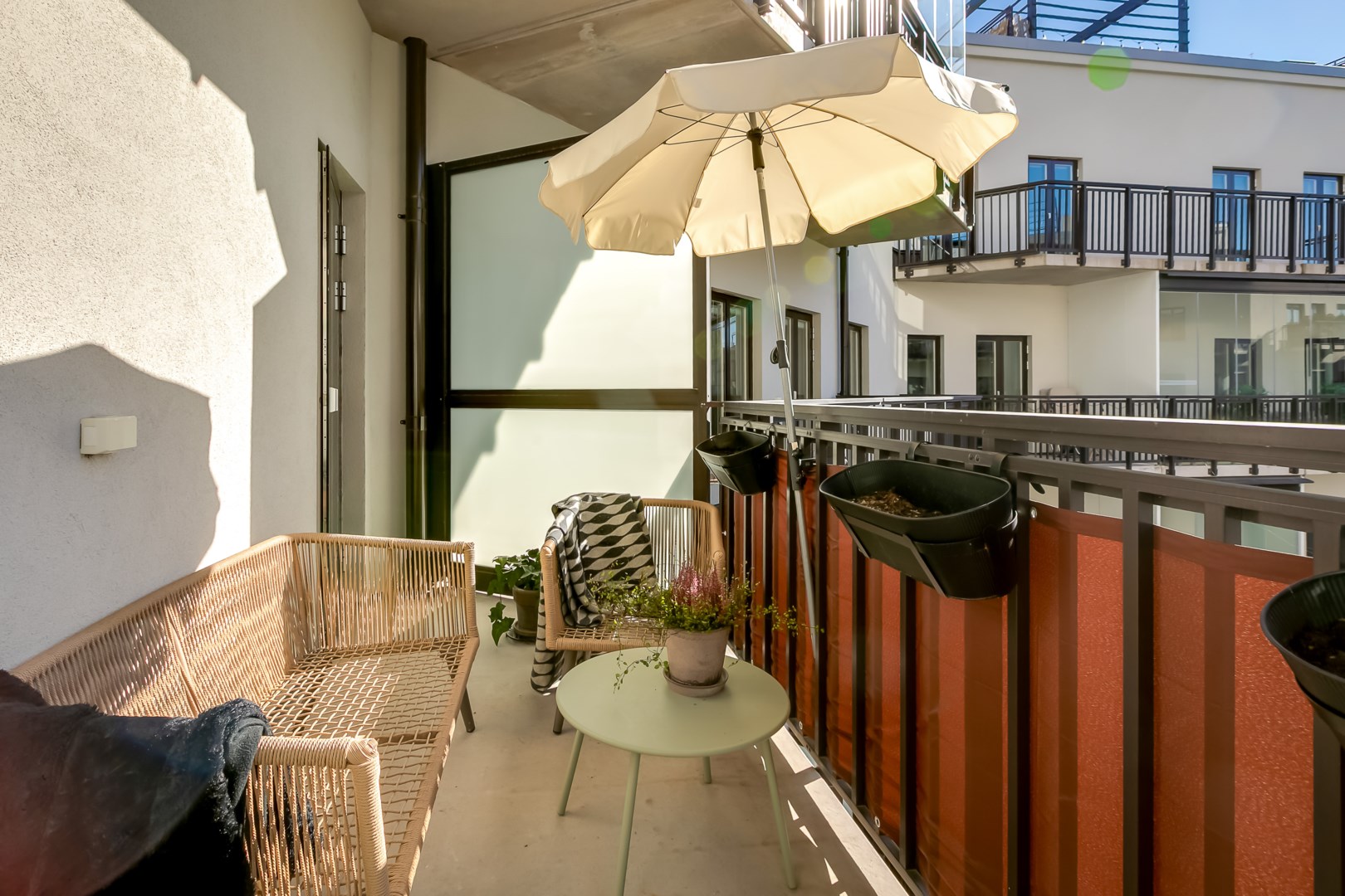 Bostadsbild från Nya gatan 1, Till salu i Nacka Forum, Nacka