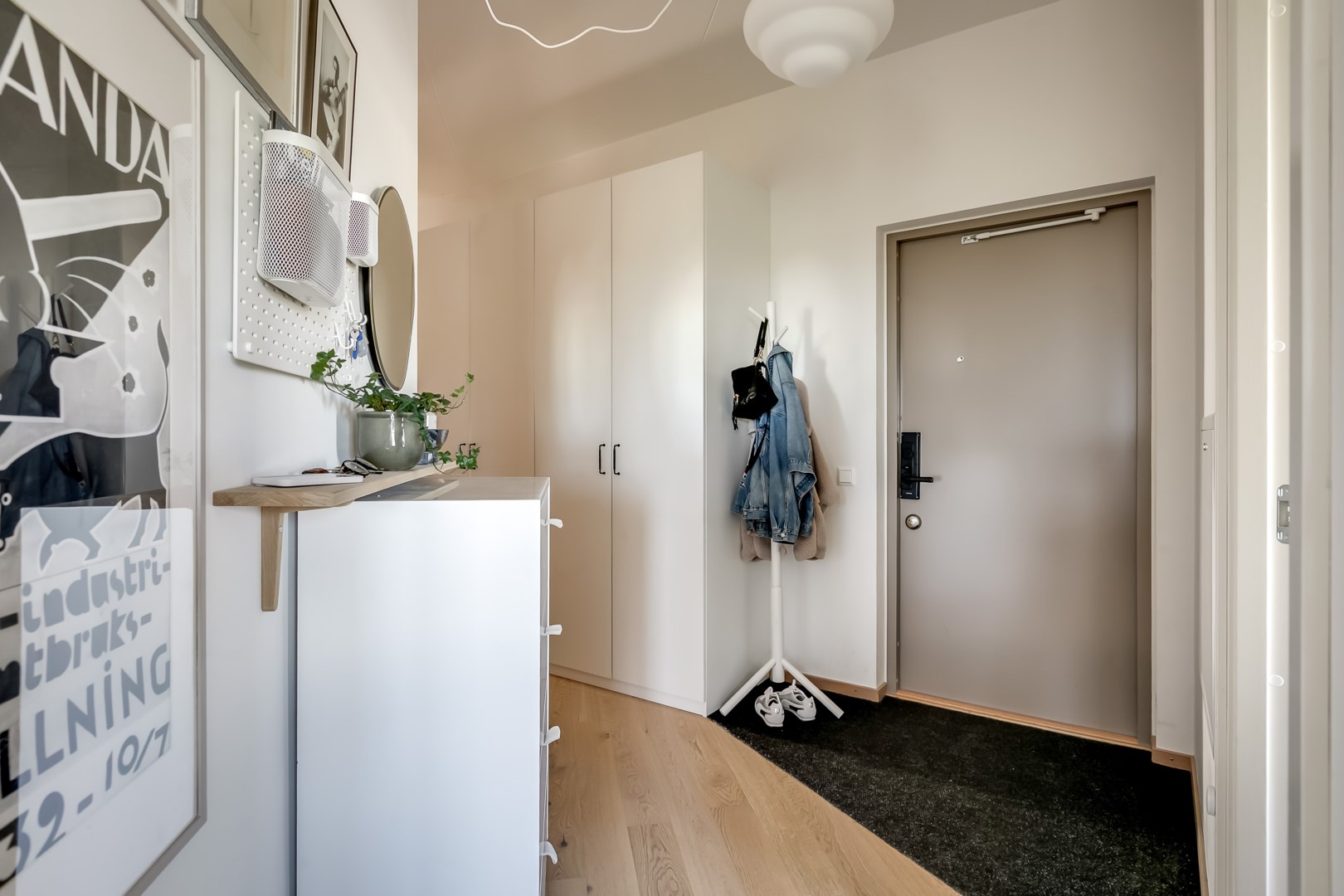 Bostadsbild från Nya gatan 1, Till salu i Nacka Forum, Nacka