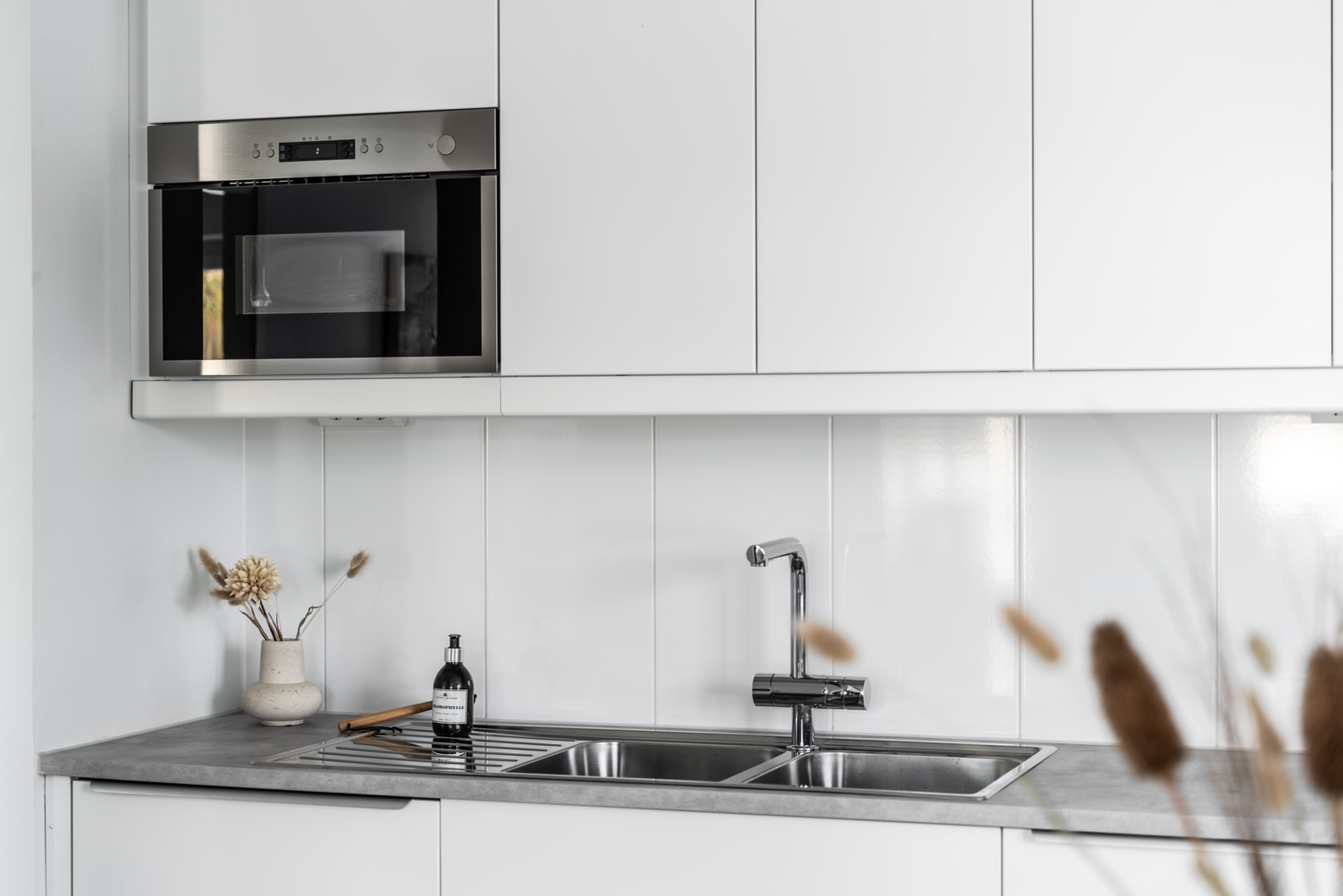 Bostadsbild från Störtloppsvägen 7, Till salu i Väsjön, Sollentuna