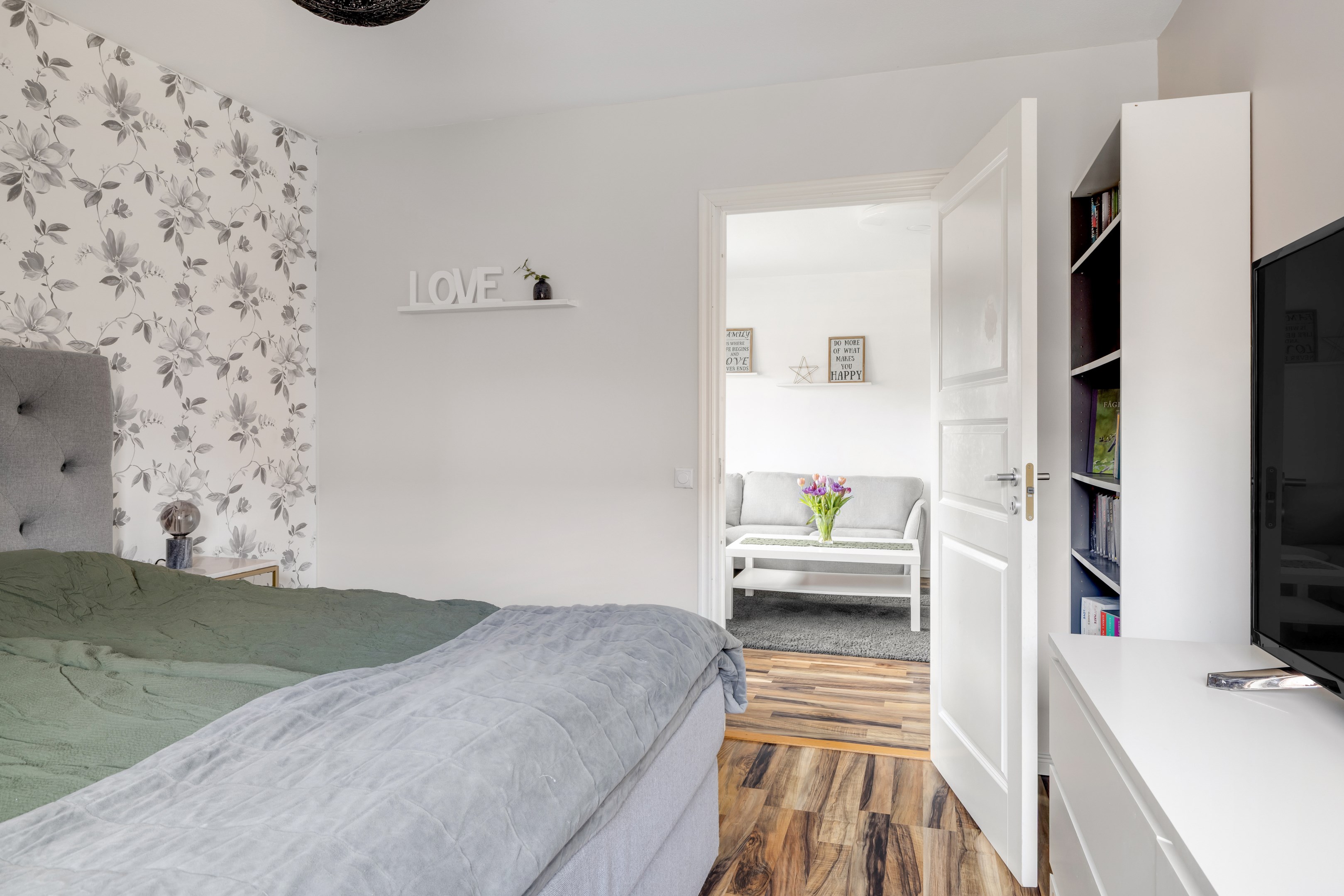 Bostadsbild från Vangsbyvägen 70, Till salu i Vänge, Uppsala