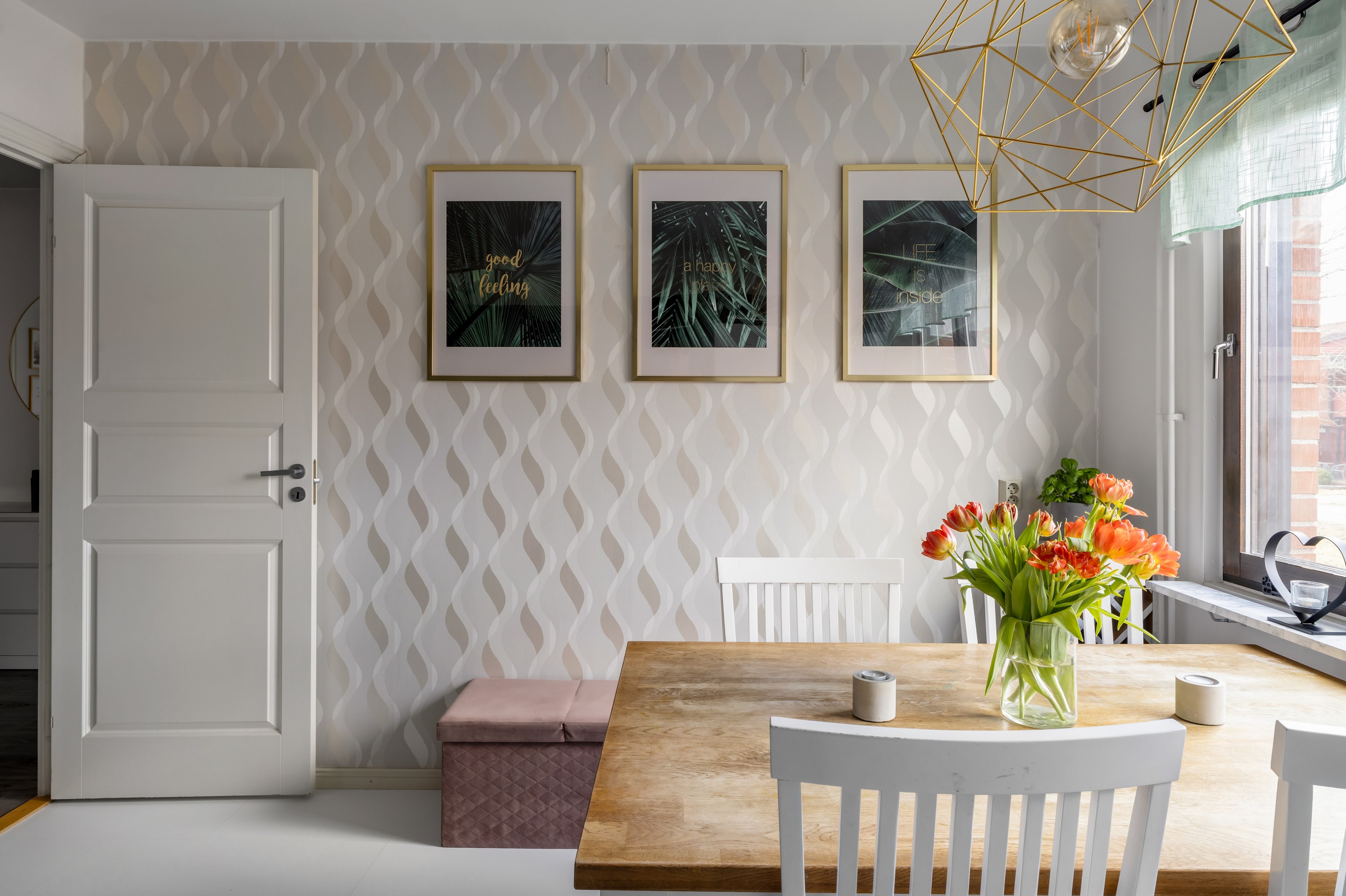 Bostadsbild från Vangsbyvägen 70, Till salu i Vänge, Uppsala
