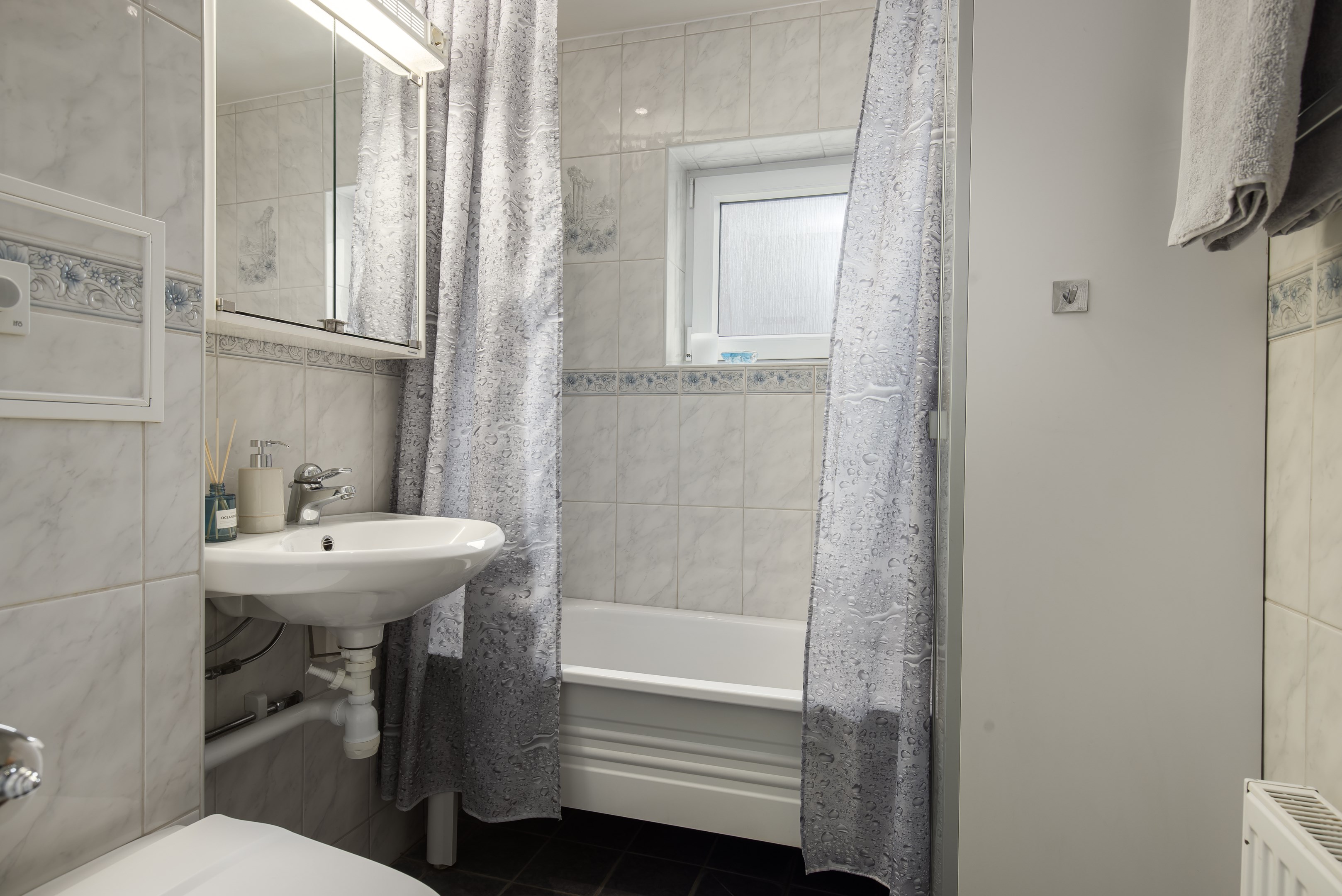 Bostadsbild från Per Hallströms Väg 6, Till salu i Forum Nacka, Nacka