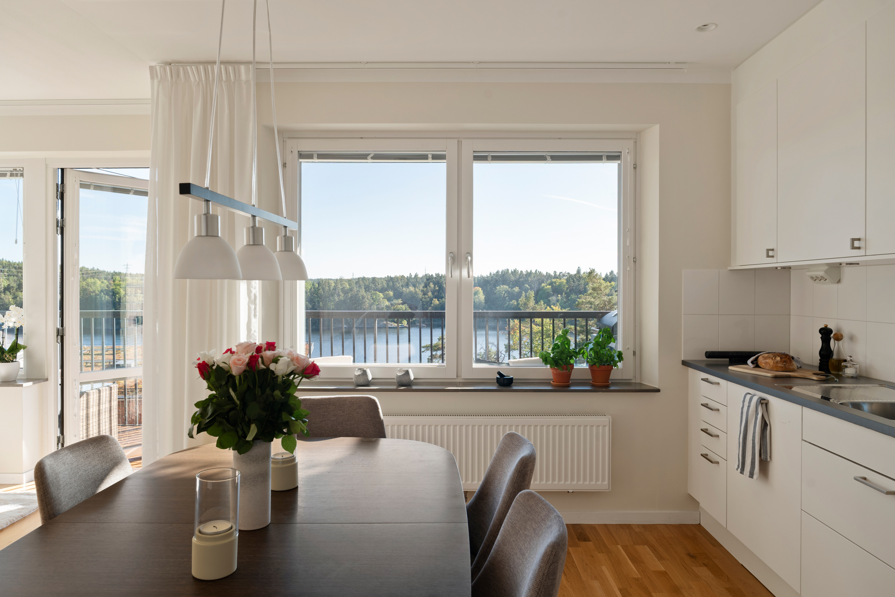Bostadsbild från Tollareslingan 10, 3 tr, Till salu i Tollare, Nacka