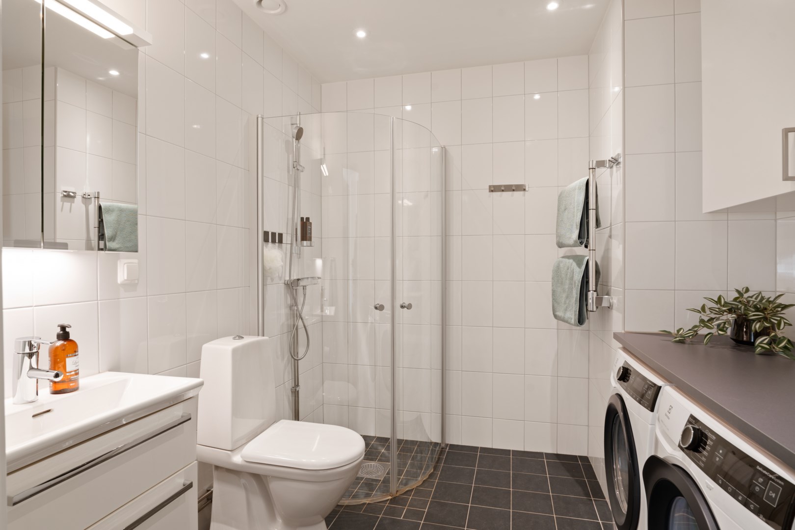 Bostadsbild från Tollareslingan 10, 3 tr, Kommande i Tollare, Nacka