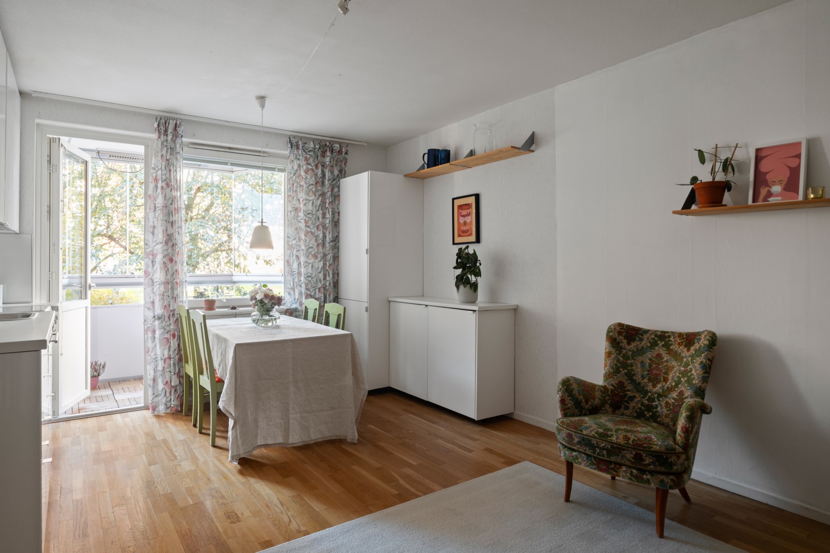 Bostadsbild från Alphyddevägen 35, Nacka, Till salu i Alphyddan, Nacka