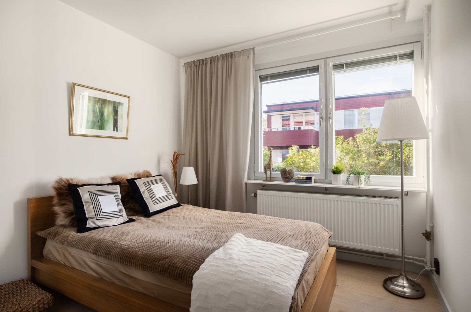 Bostadsbild från Ljuskärrsvägen 78, Kommande i Ljuskärrsberget - Saltsjöbaden, Nacka