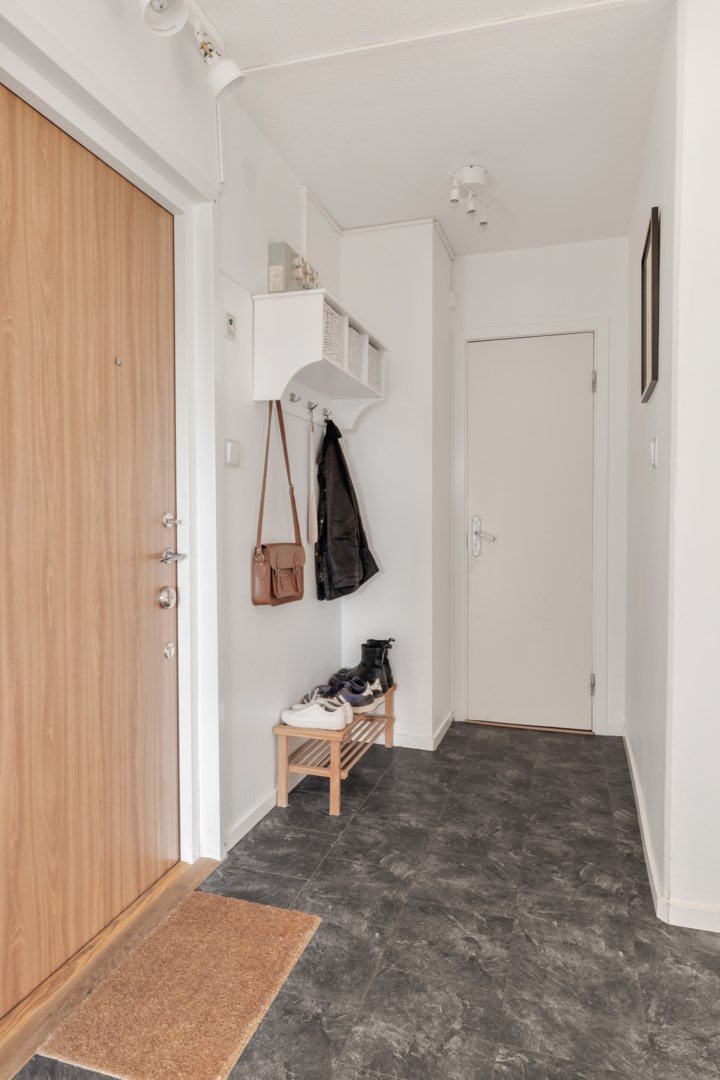 Bostadsbild från Dimgatan 29, Till salu i Gränby, Uppsala